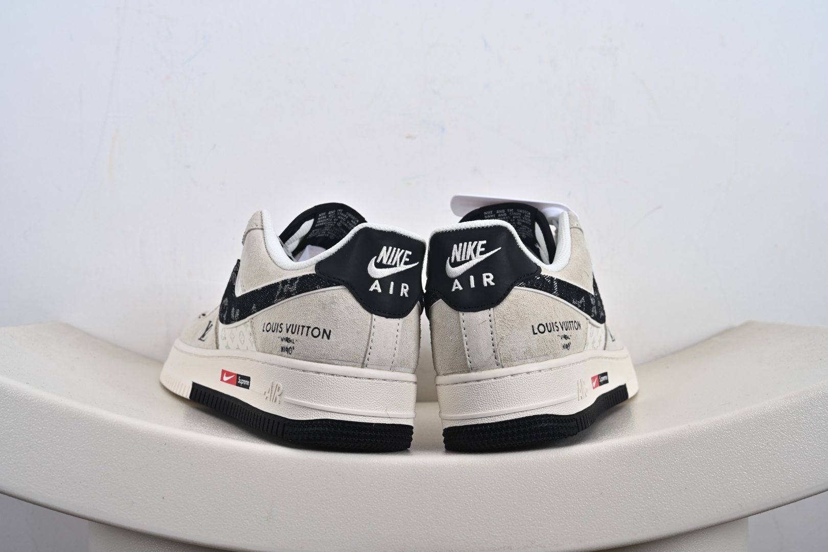 Nike Air Force 1 '07 Low “LV联名——猪八米白黑”空军一号 低帮 MZ9588-801