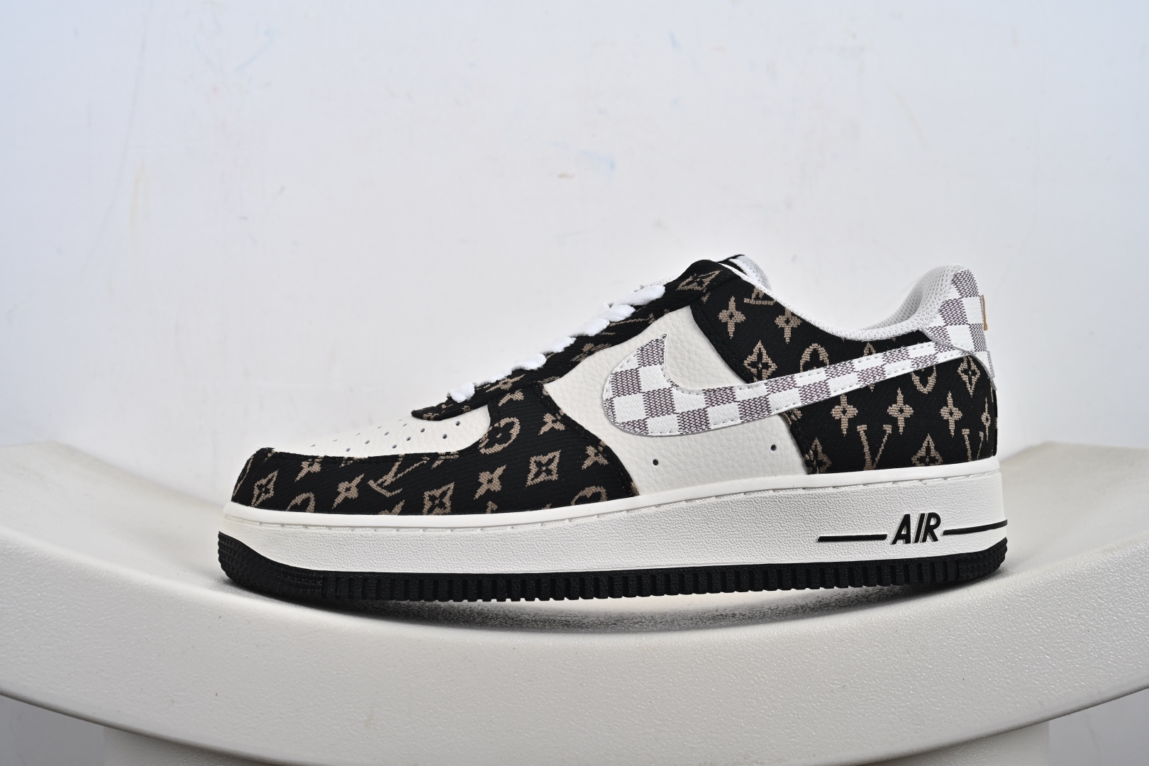 定制版 Nike Air Force 1'07 Low LV联名 黑金织布 空军一号低帮休闲板鞋 BZ6880-104
