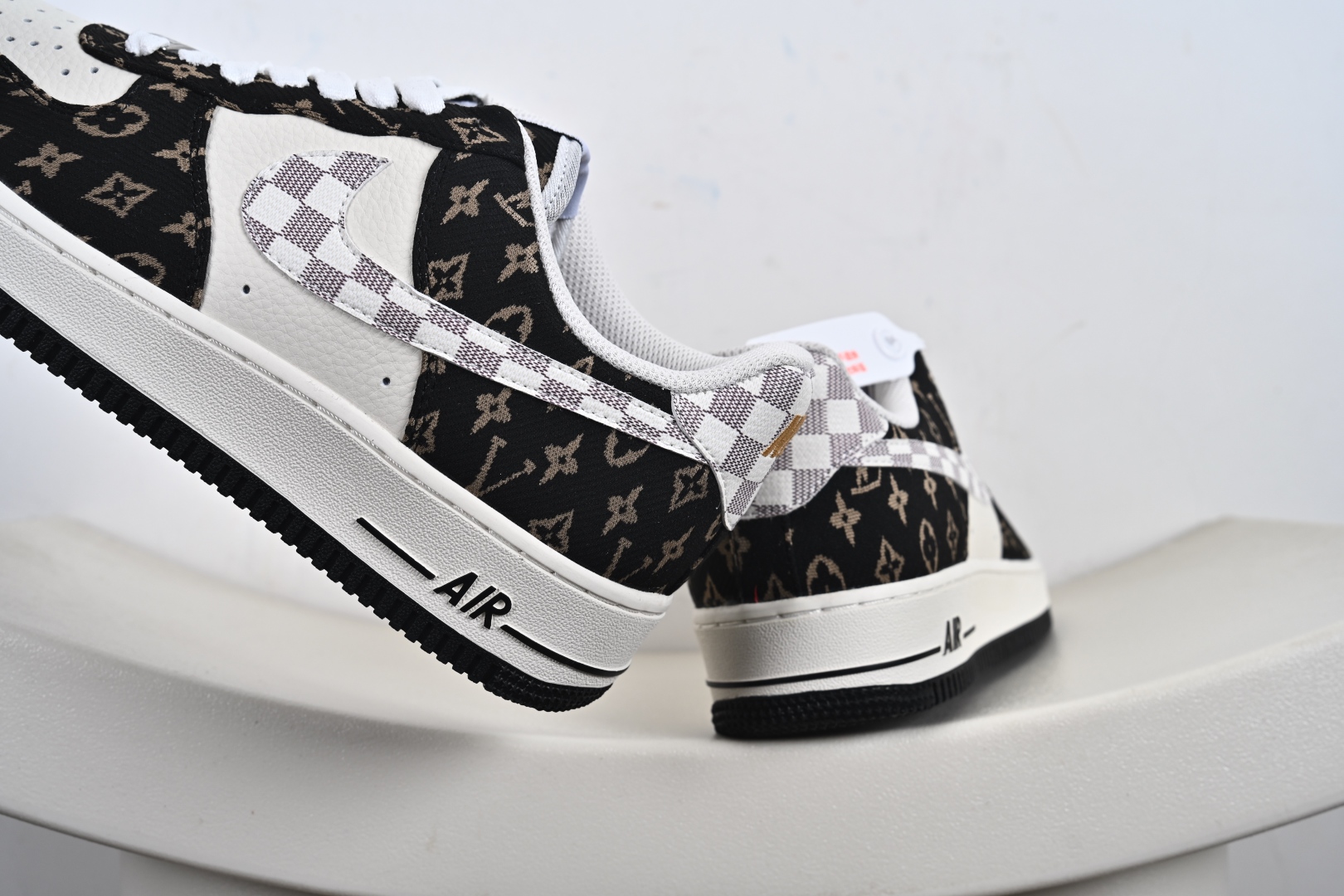 定制版 Nike Air Force 1'07 Low LV联名 黑金织布 空军一号低帮休闲板鞋 BZ6880-104