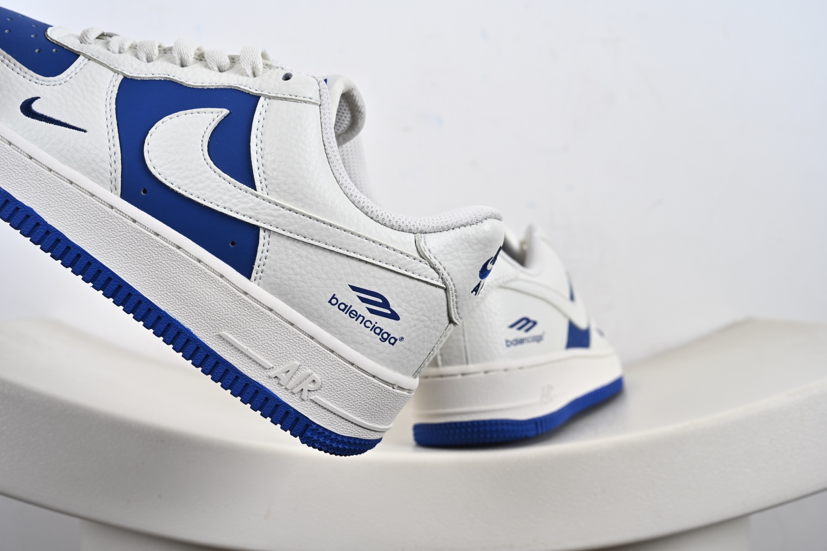 Nike Air Force 1 '07 Low 巴黎世家联名--- 白蓝双色 KX2532-501