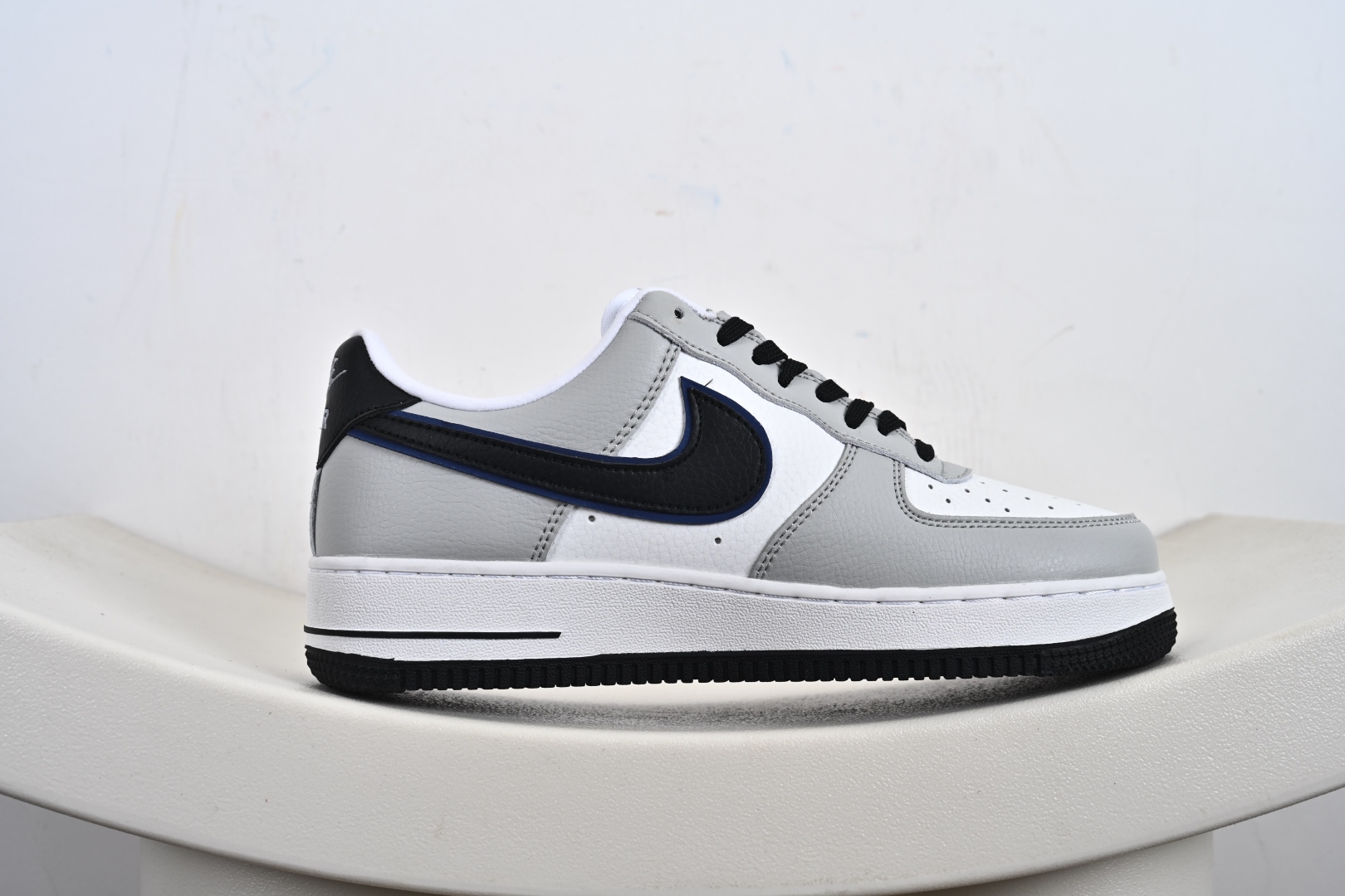 定制版 NIke Air Force 1 '07 Low × OFF WHITE 空军一号OW联名 低帮运动鞋休闲鞋 DQ6628-162