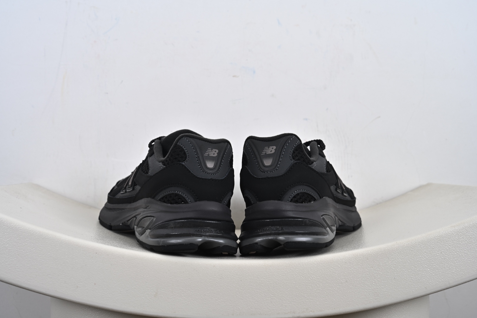 New Balance M2010系列 新百伦 复古老风爹网布跑步闲休运动鞋 U2010GD
