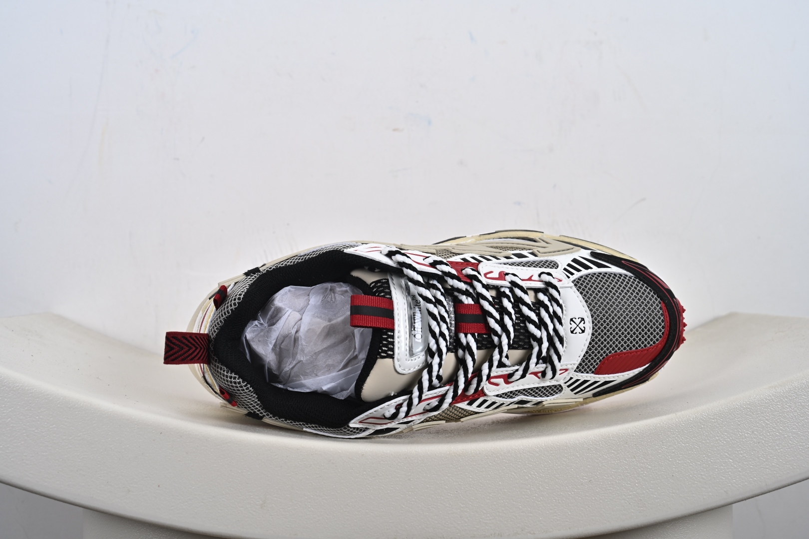 Off-White Be Right Back Sneaker BRB系列低帮三箭头增高运动鞋“奶白黑三箭头”OMIA295C99FAB0000032