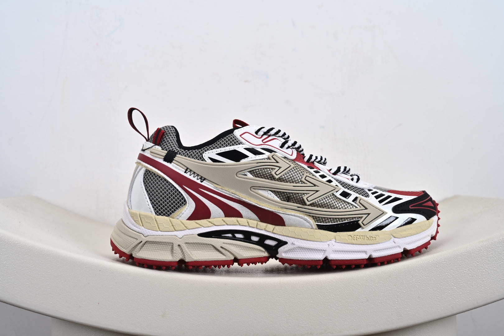 Off-White Be Right Back Sneaker BRB系列低帮三箭头增高运动鞋“奶白黑三箭头”OMIA295C99FAB0000032