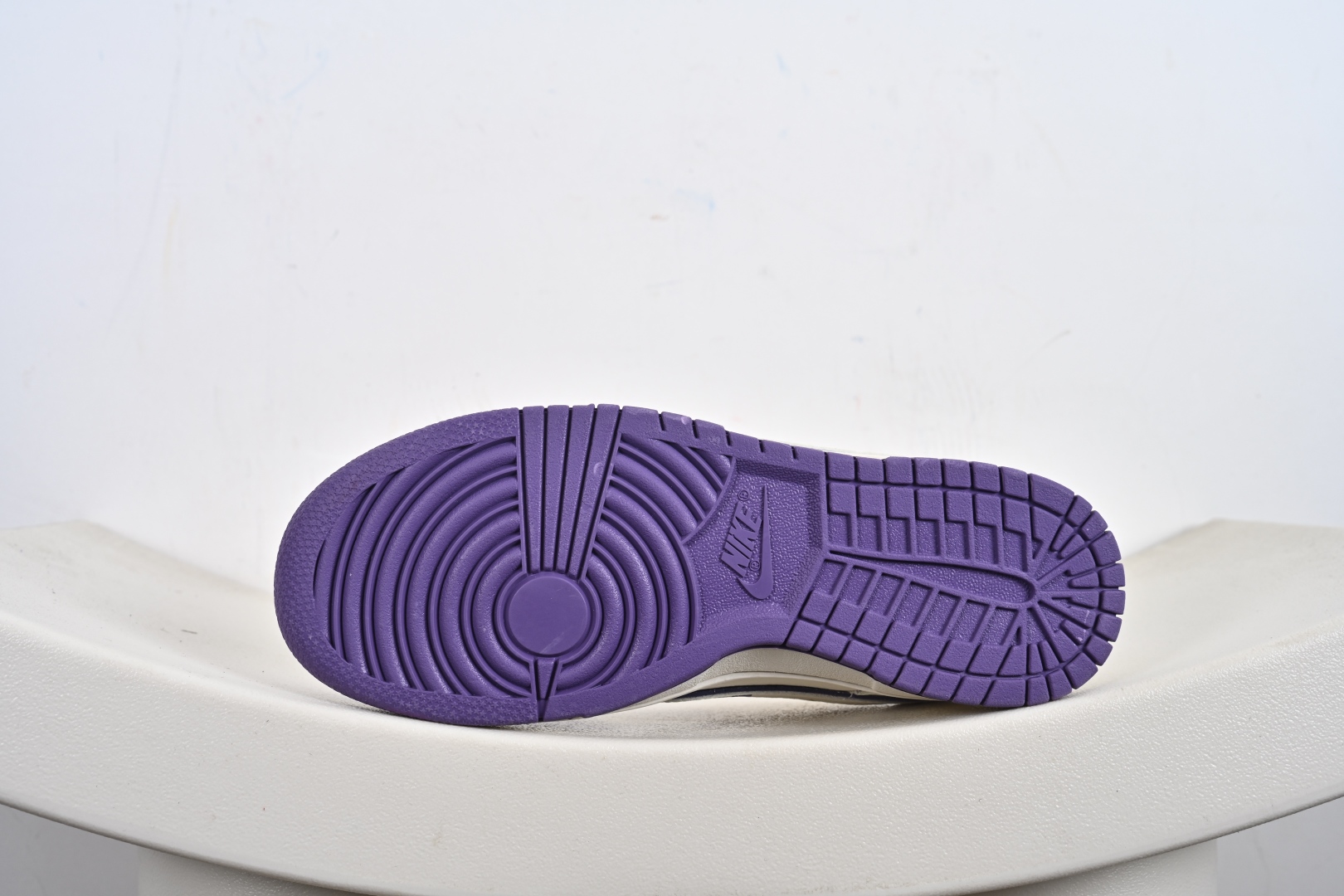 Nike SB Dunk Low LV联名 DS6608-007