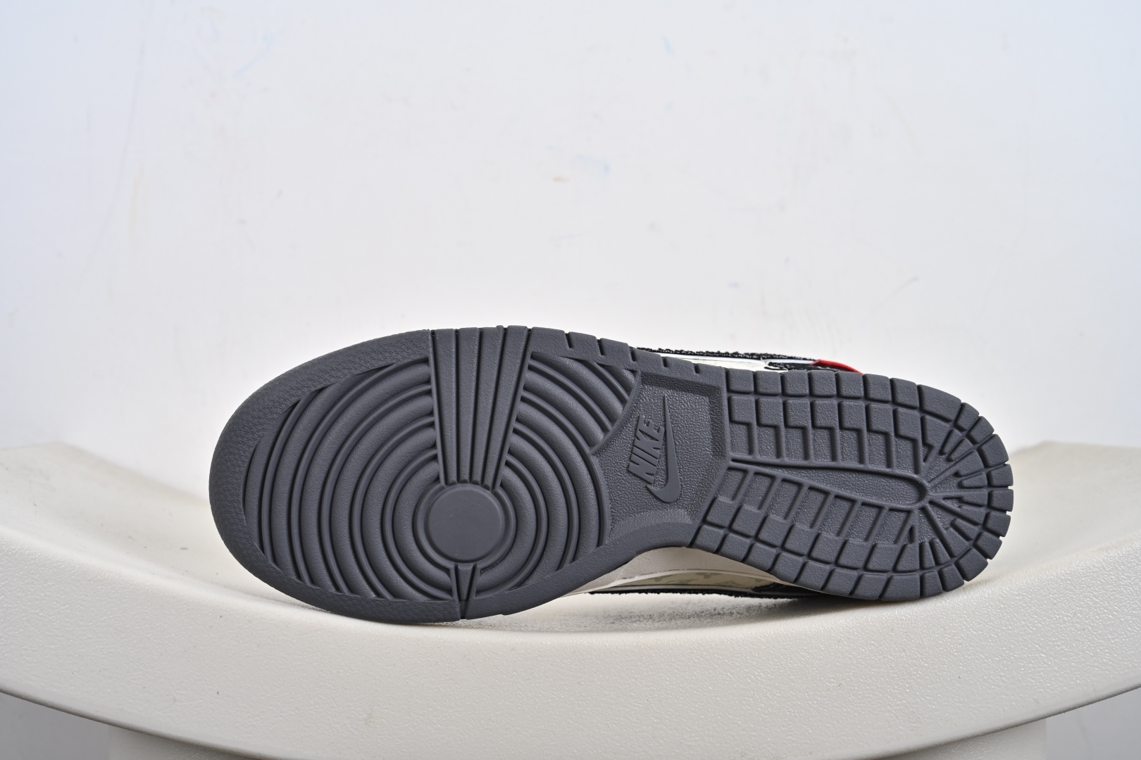 Nike SB Dunk Low LV联名 YX5066-387