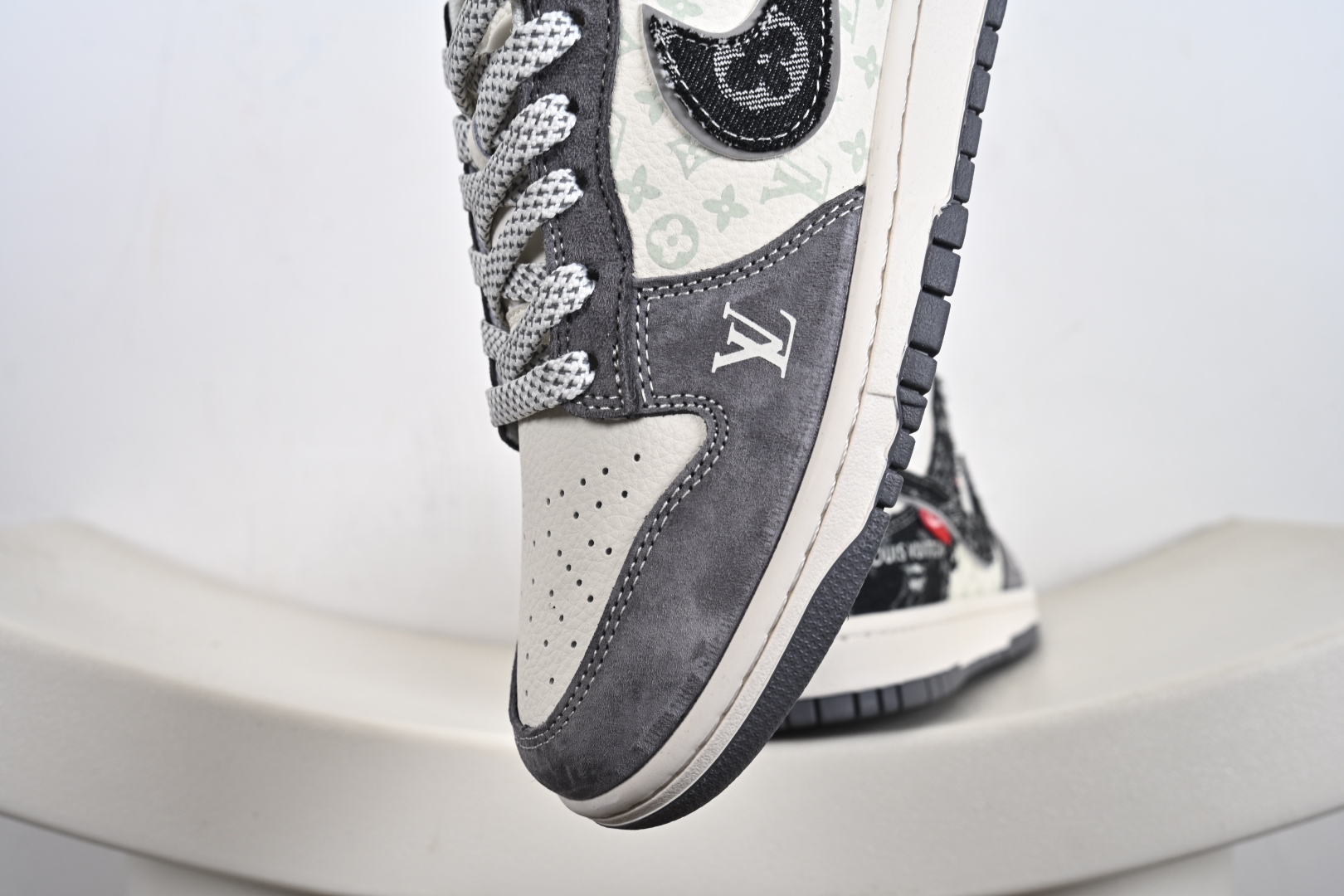 Nike SB Dunk Low LV联名 YX5066-387