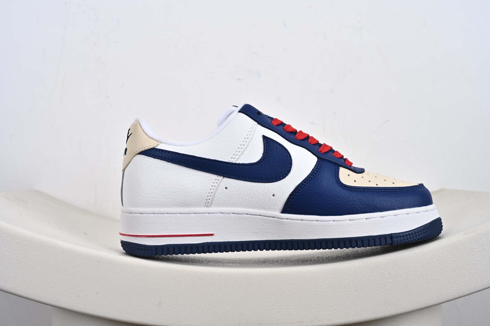 NK Air Force 1 '07 Low 空军一号 低帮 运动鞋 休闲鞋 DQ6628-163