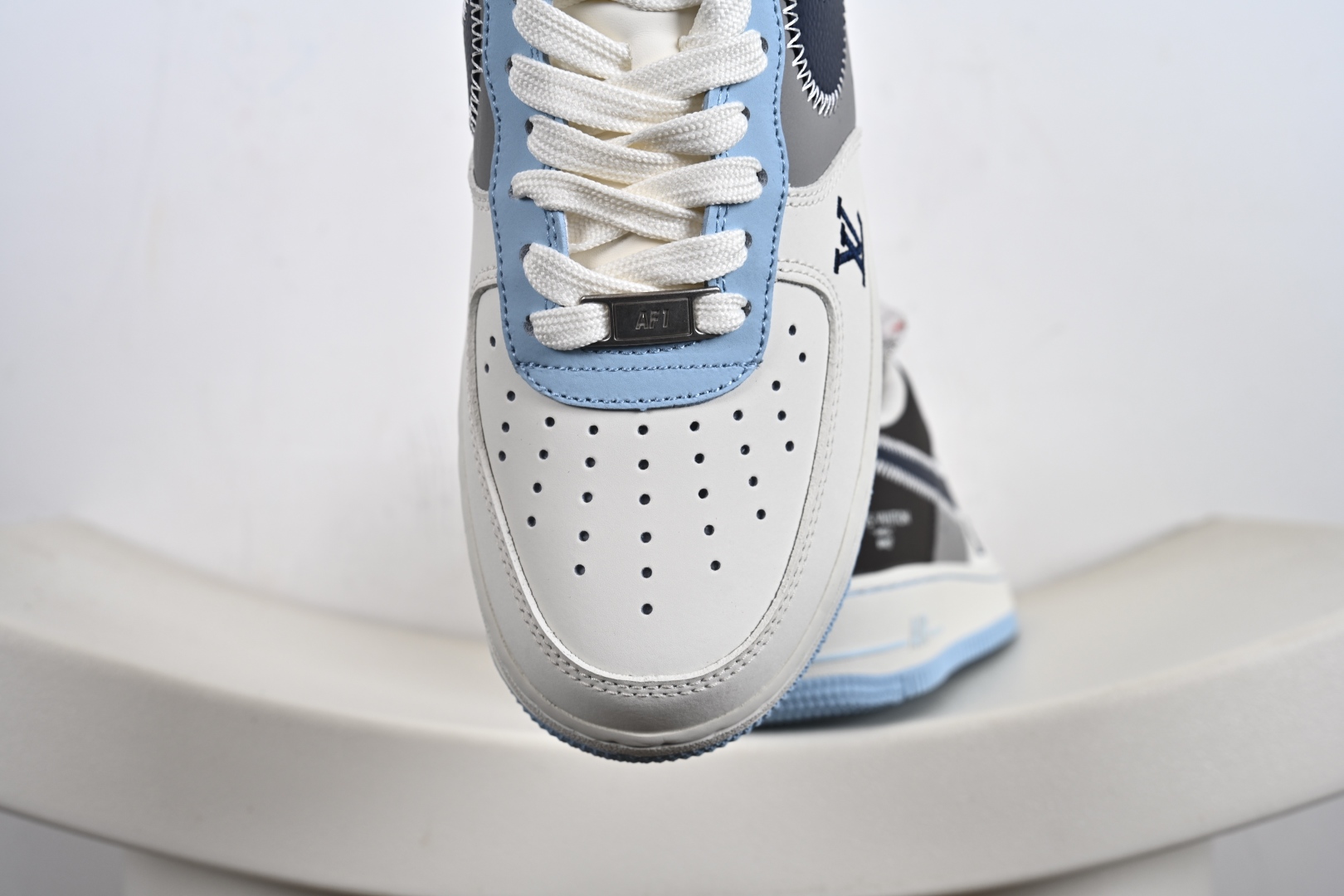 定制版 Nike Air Force 1'07 Low LV联名 彩色拼接 空军一号低帮休闲板鞋 SC0601-560