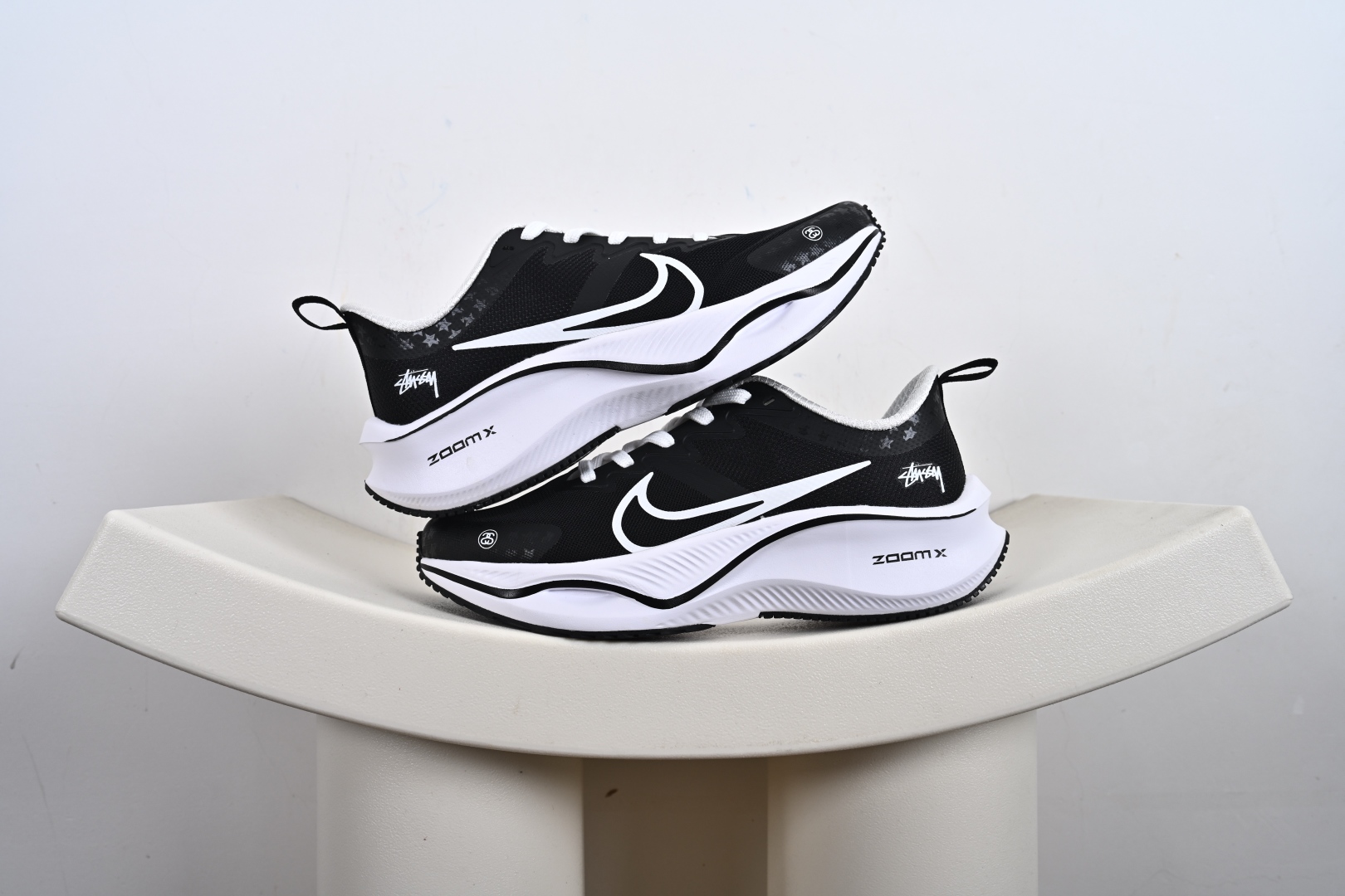Nike ZOOM Plus LV联名 飞马跑步鞋 CK4318-159