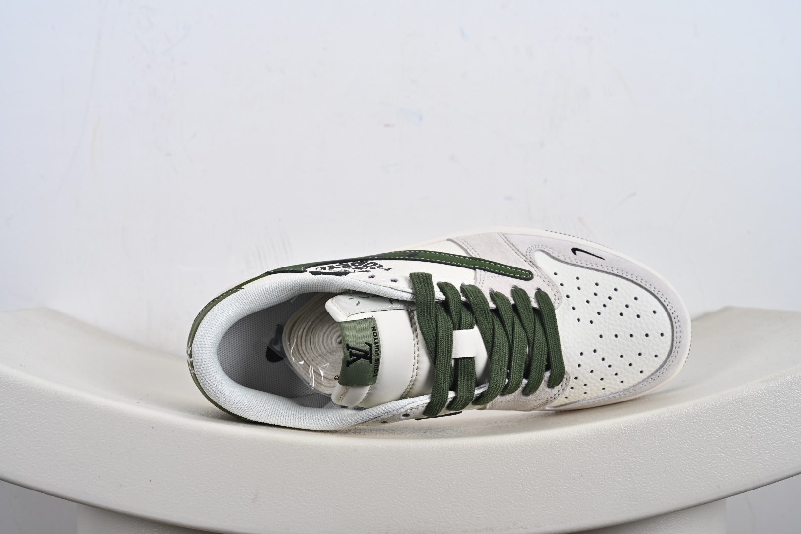 Fragment x Travis Scott x LV Air Jordan 1 Low 三方联名倒钩 HS8068-062