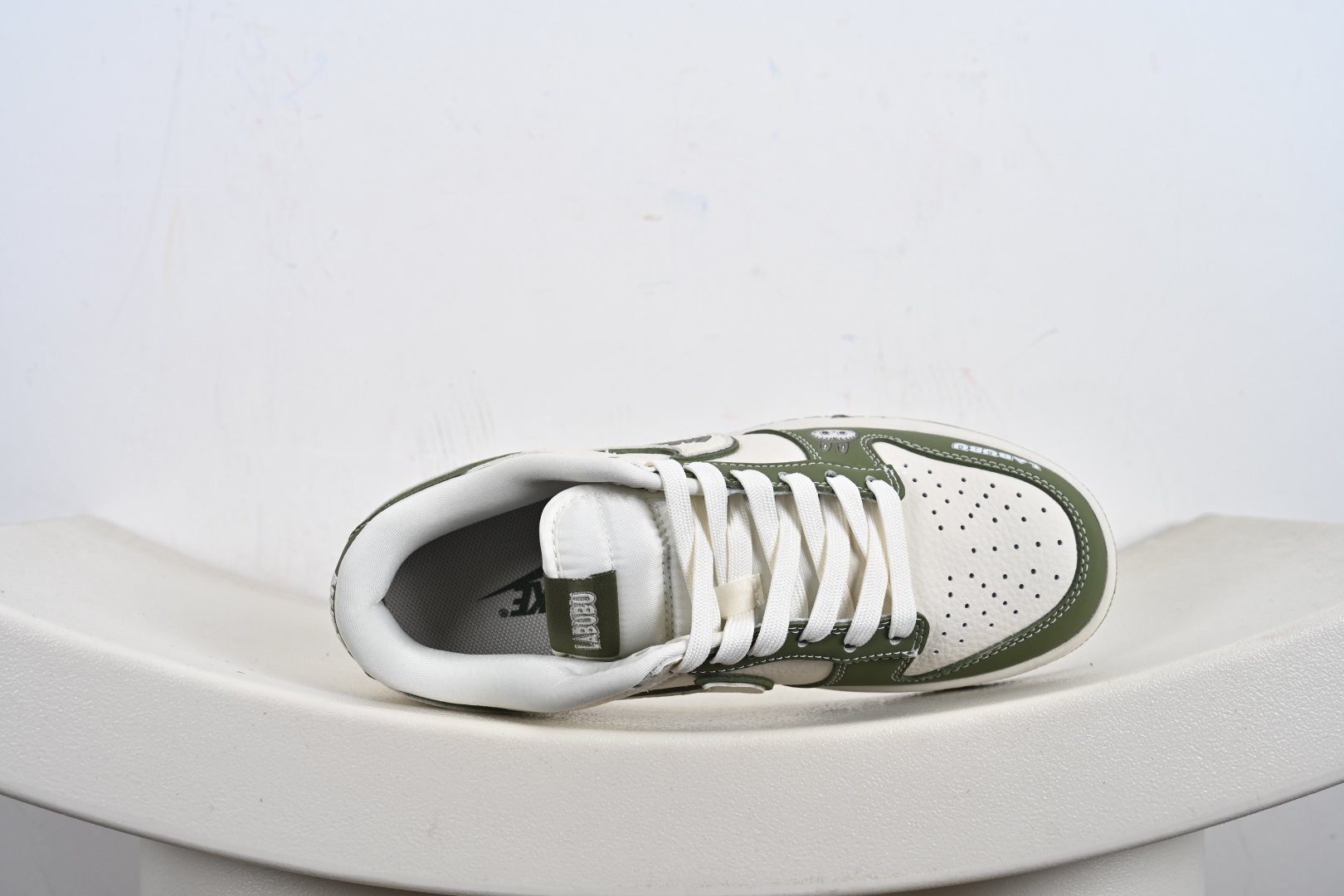 Nike SB Dunk Low “labubu拉布布联名 高端定制 低帮休闲板鞋 DS6608-008