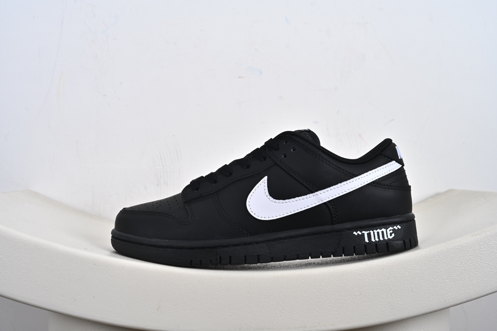 NK Dunk Low 黑武士 HF5441-100