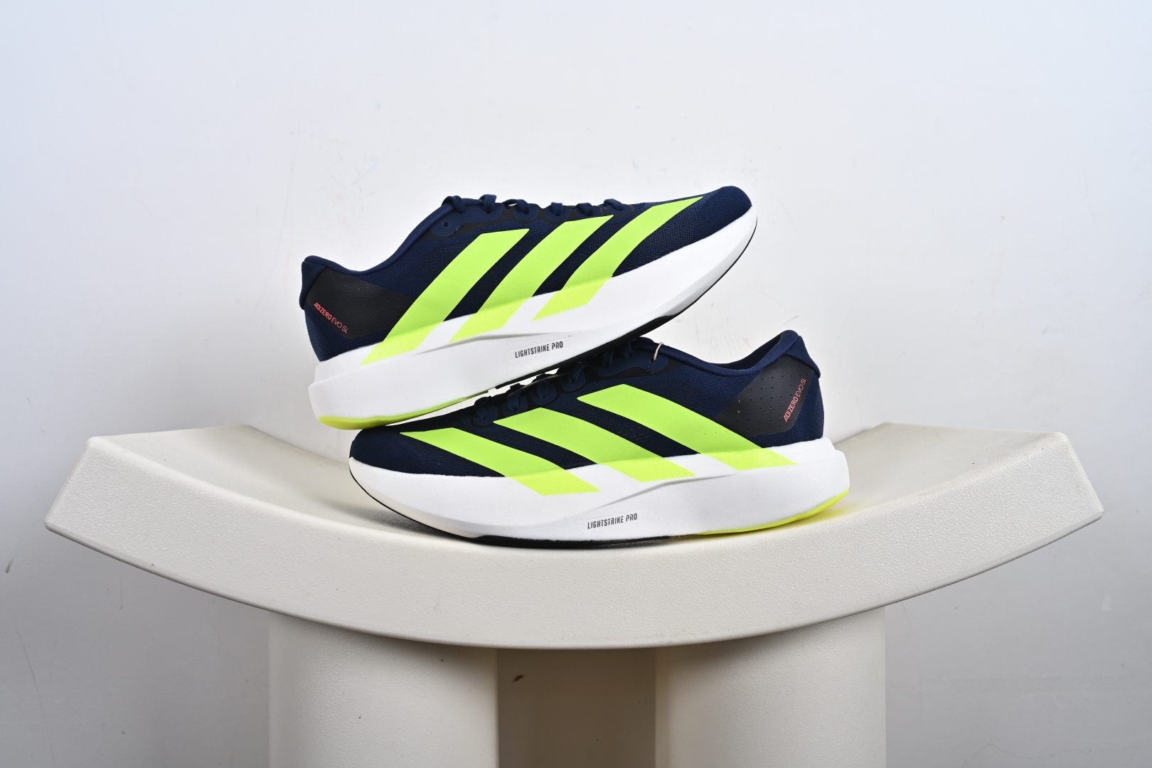 220 Adidas Adizero Evo SL 阿迪超轻透气缓震跑鞋 JP7147