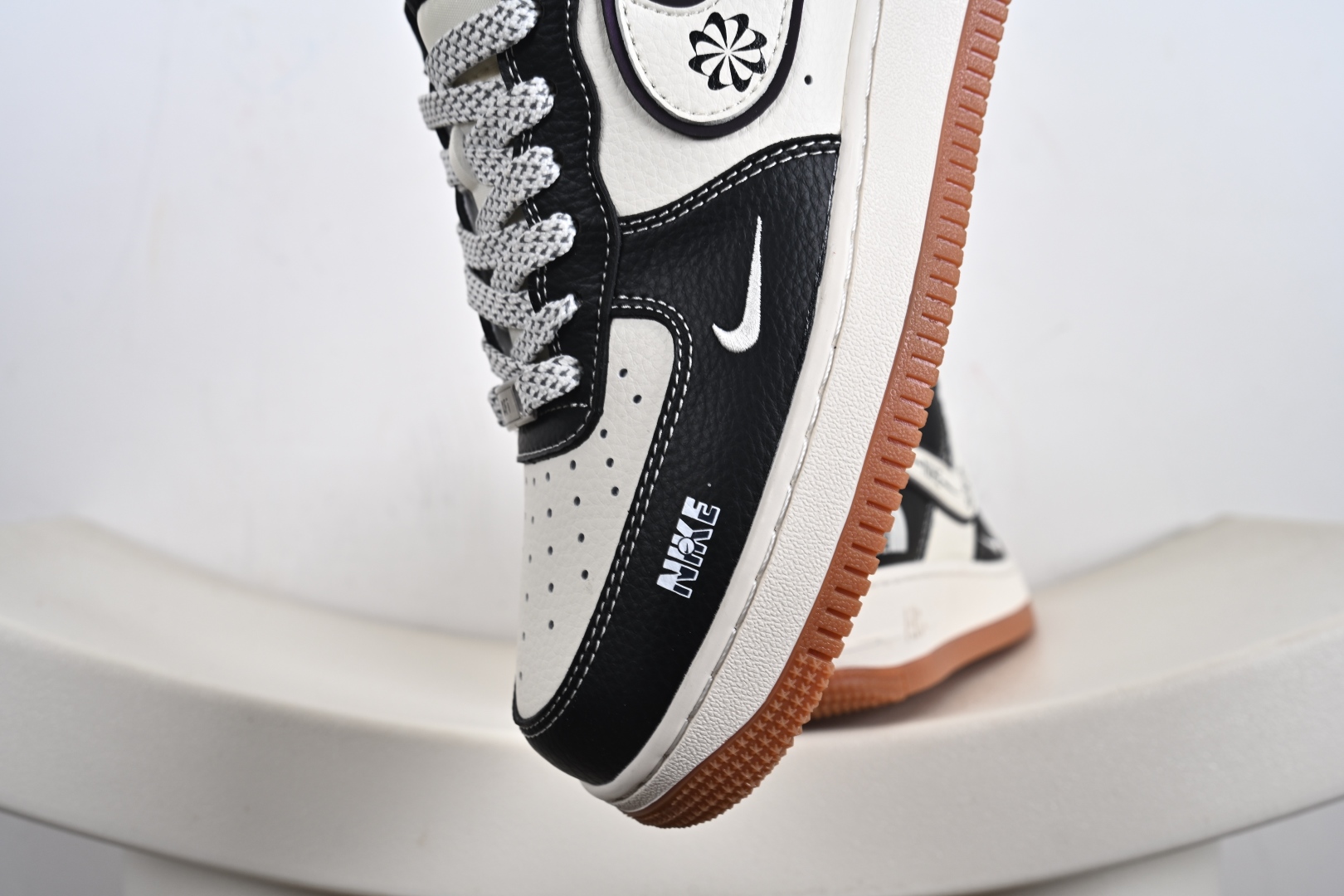 NIke Air Force 1 '07 Low “北面联名——NiKe米黑生胶”空军一号 低帮 运动鞋 SM6188-114