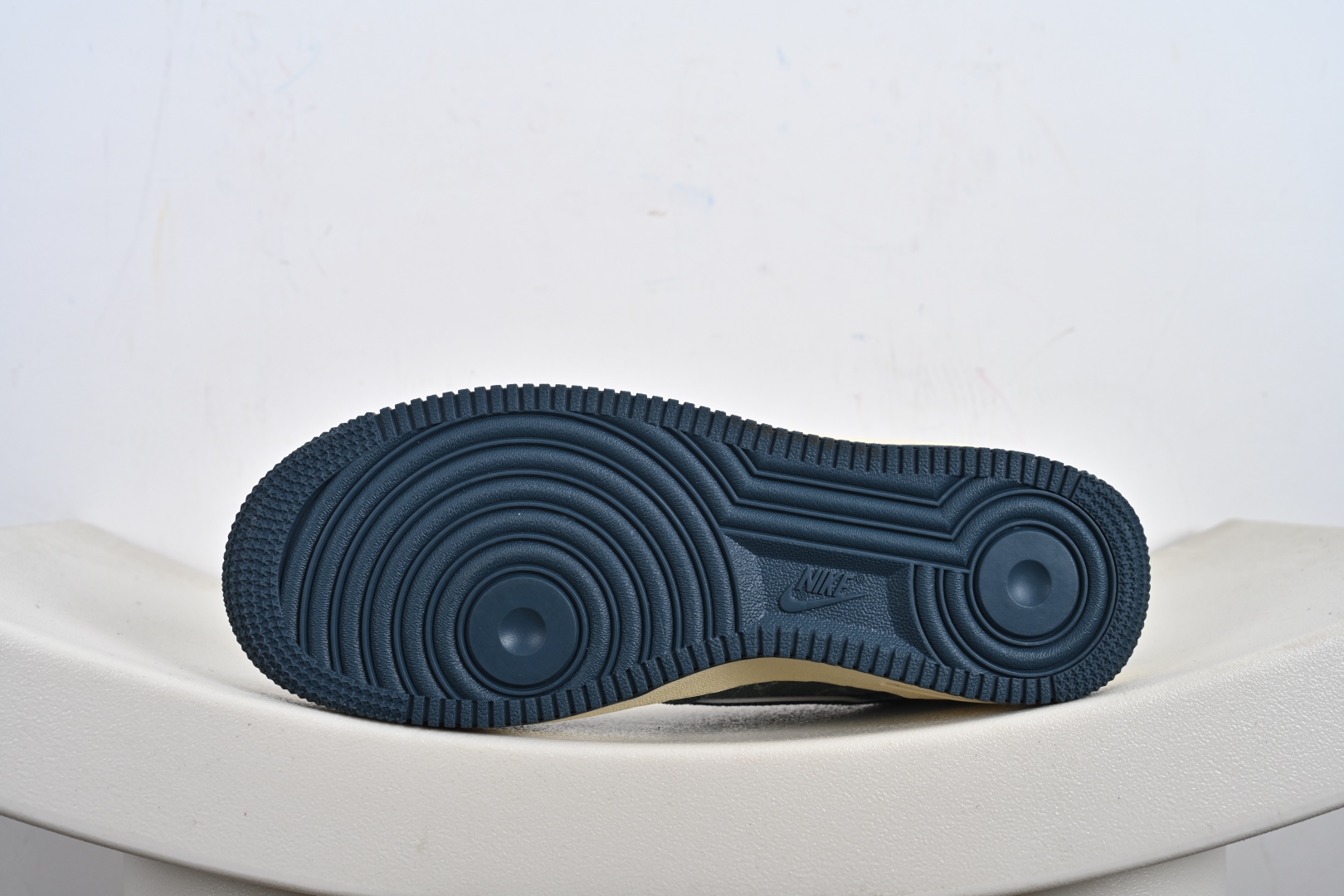 Nike Air Force 1 Low 古驰联名 SC0601-561