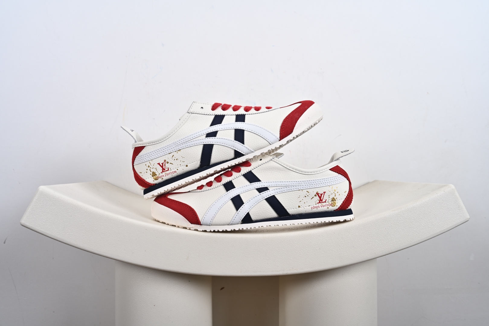 Onitsuka Tiger鬼塚虎 MEXICO 66 ‘DIY’定制球鞋系列 防滑耐磨透气轻便 低帮休闲鞋 DL408-136