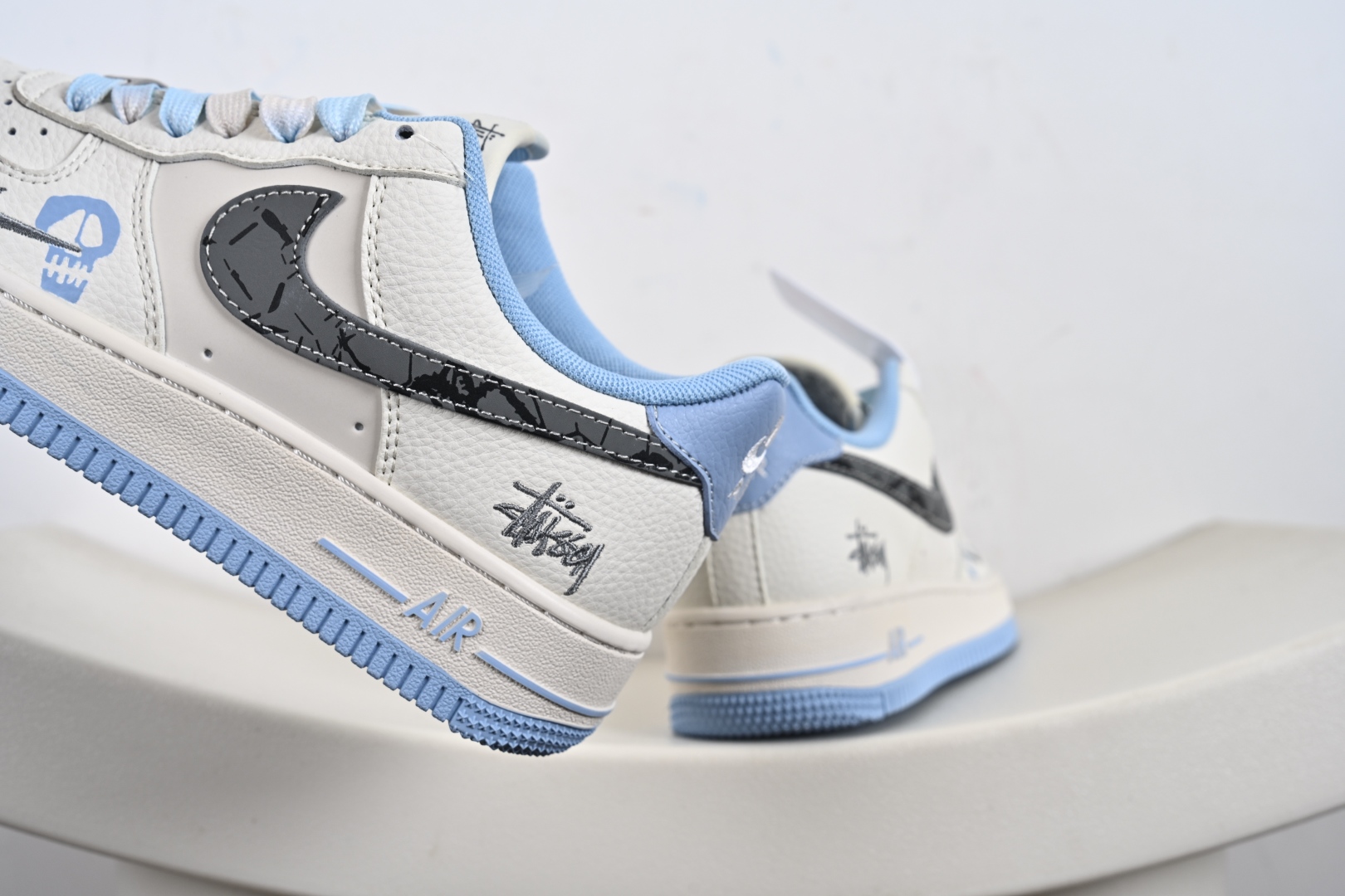 240 Nike Air Force 1 Low 斯图西联名 QW5606-269