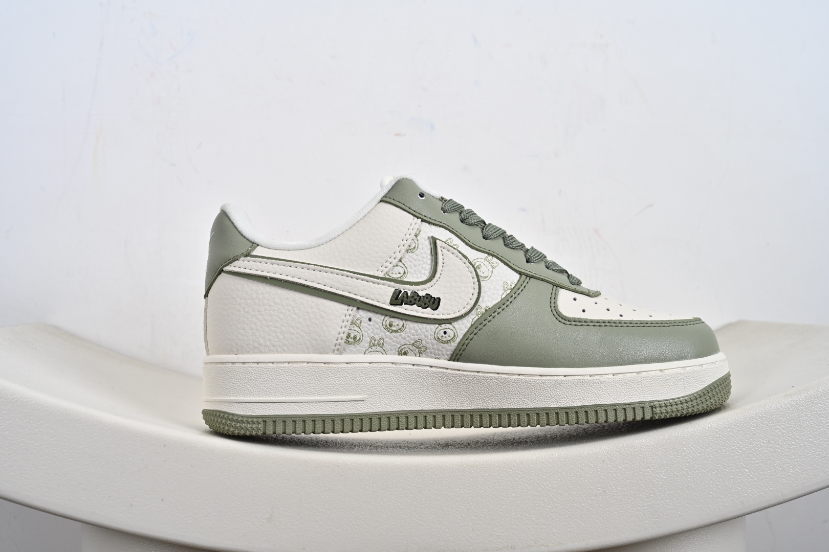 定制版 Nike Air Force 1 Low 07 x LABUBU 绿白 DX0188-093
