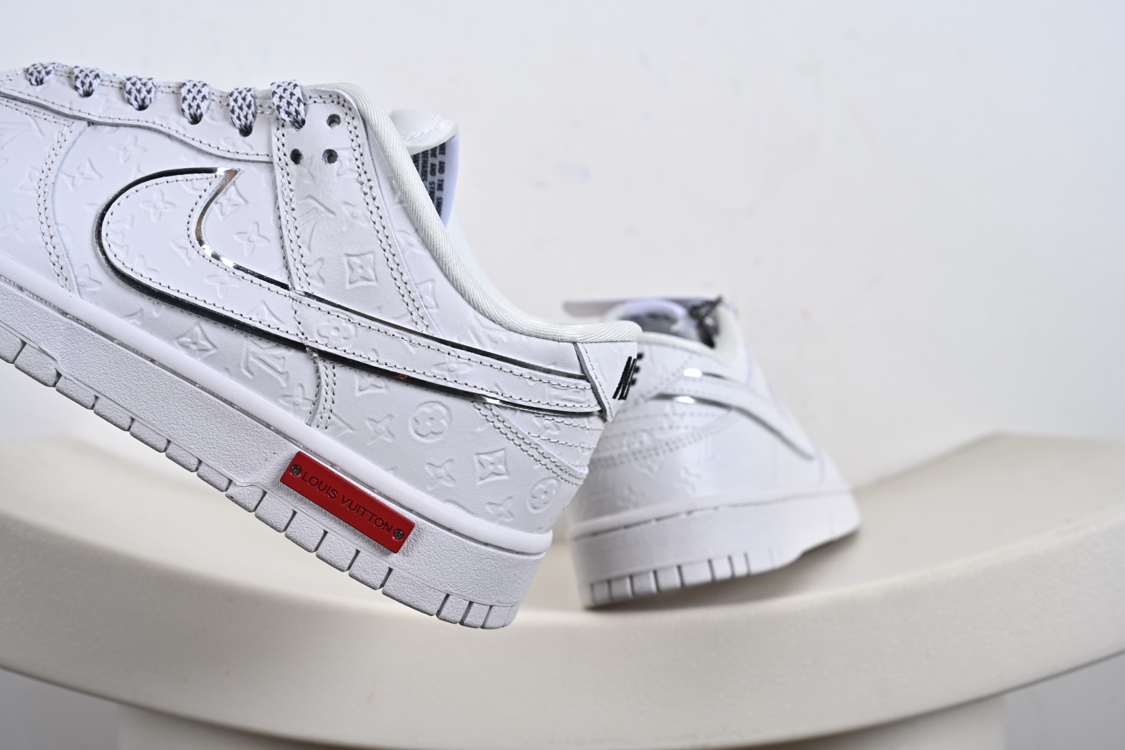 Nike SB Dunk Low F高端定制 低帮休闲板鞋 DS6608-001