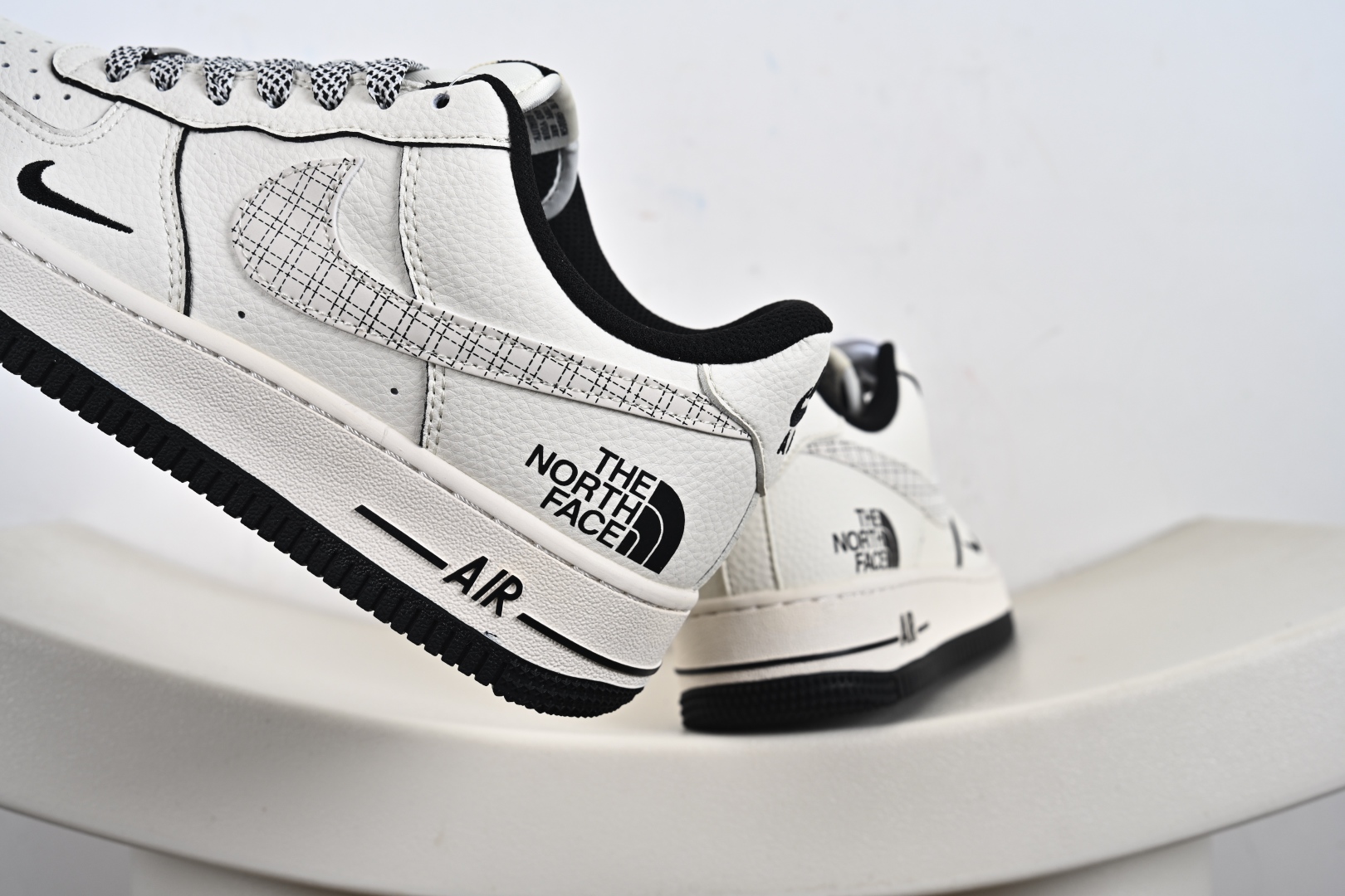 Nike Air Force 1 Low 北面联名 JP8028-007