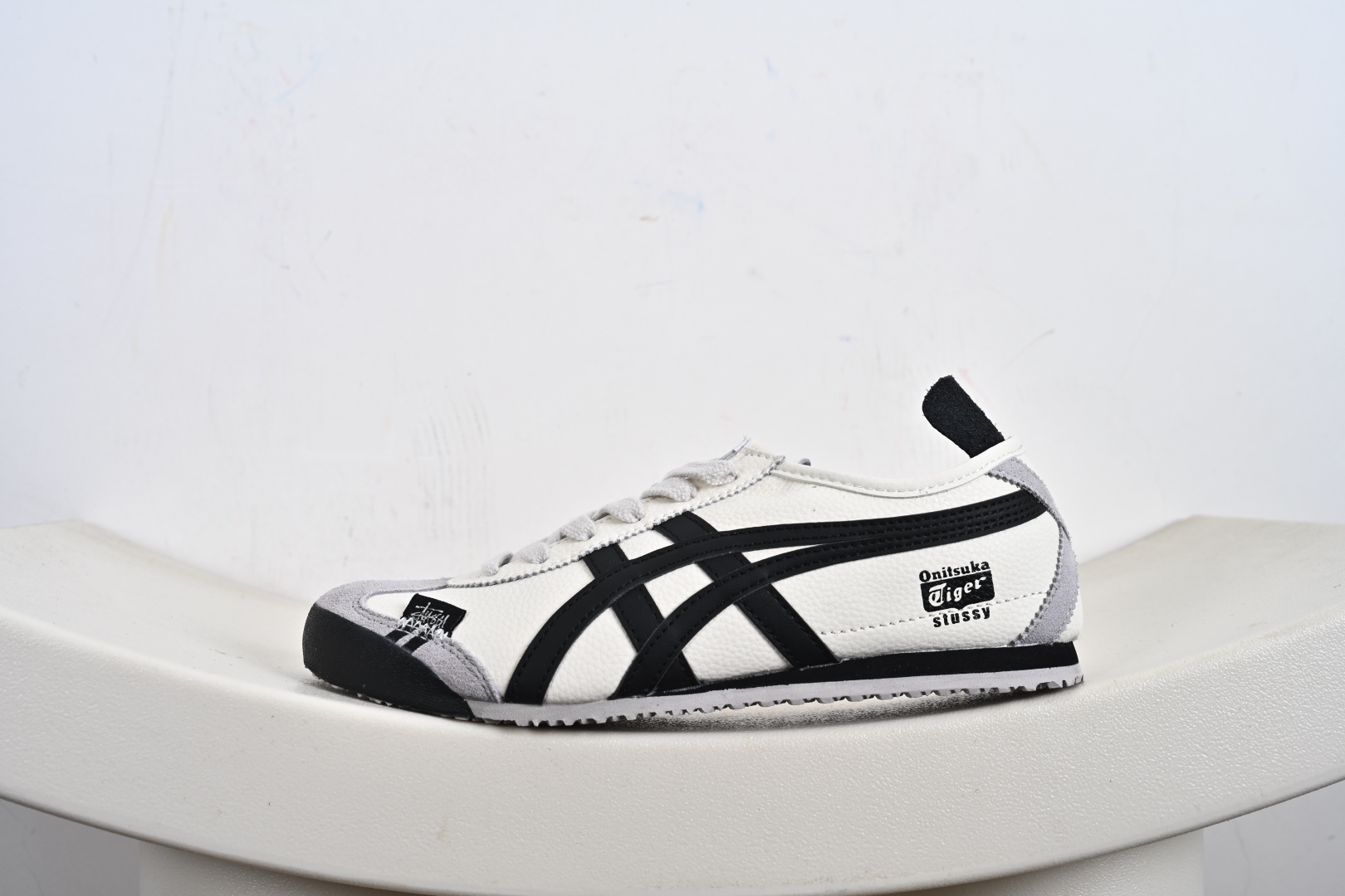 Onitsuka Tiger鬼塚虎 MEXICO 66 ‘DIY’定制球鞋系列 防滑耐磨透气轻便 低帮休闲鞋 DL408-136