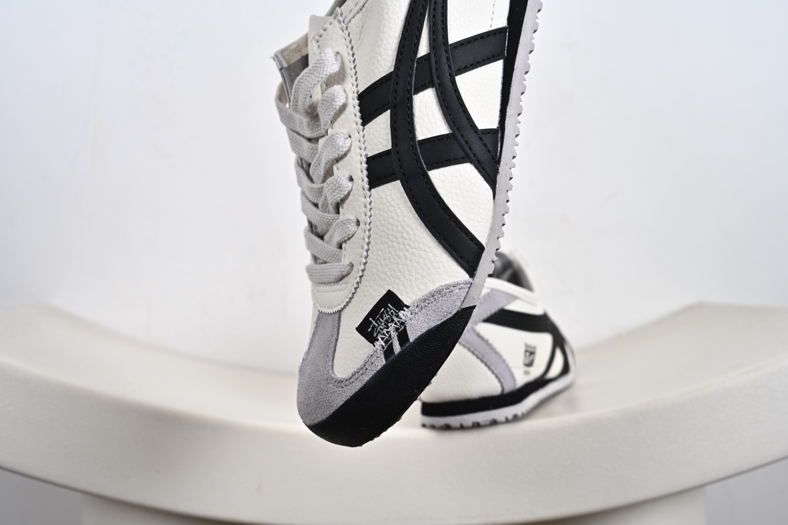Onitsuka Tiger鬼塚虎 MEXICO 66 ‘DIY’定制球鞋系列 防滑耐磨透气轻便 低帮休闲鞋 DL408-136