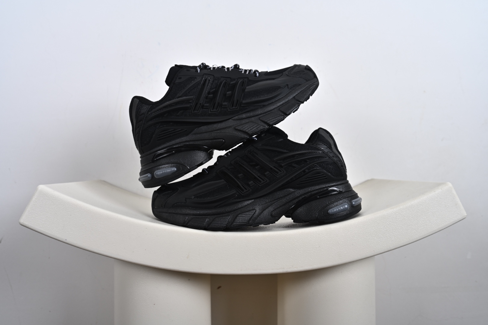 Adidas Originals Adistar Jellyfish JP9269 阿迪复古舒适防滑减震运动鞋