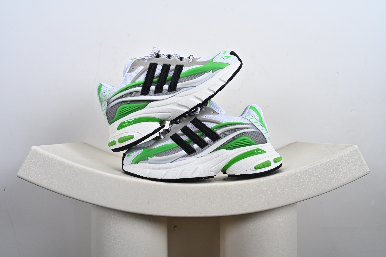 Adidas Originals Adistar Jellyfish JP9269 阿迪复古舒适防滑减震运动鞋