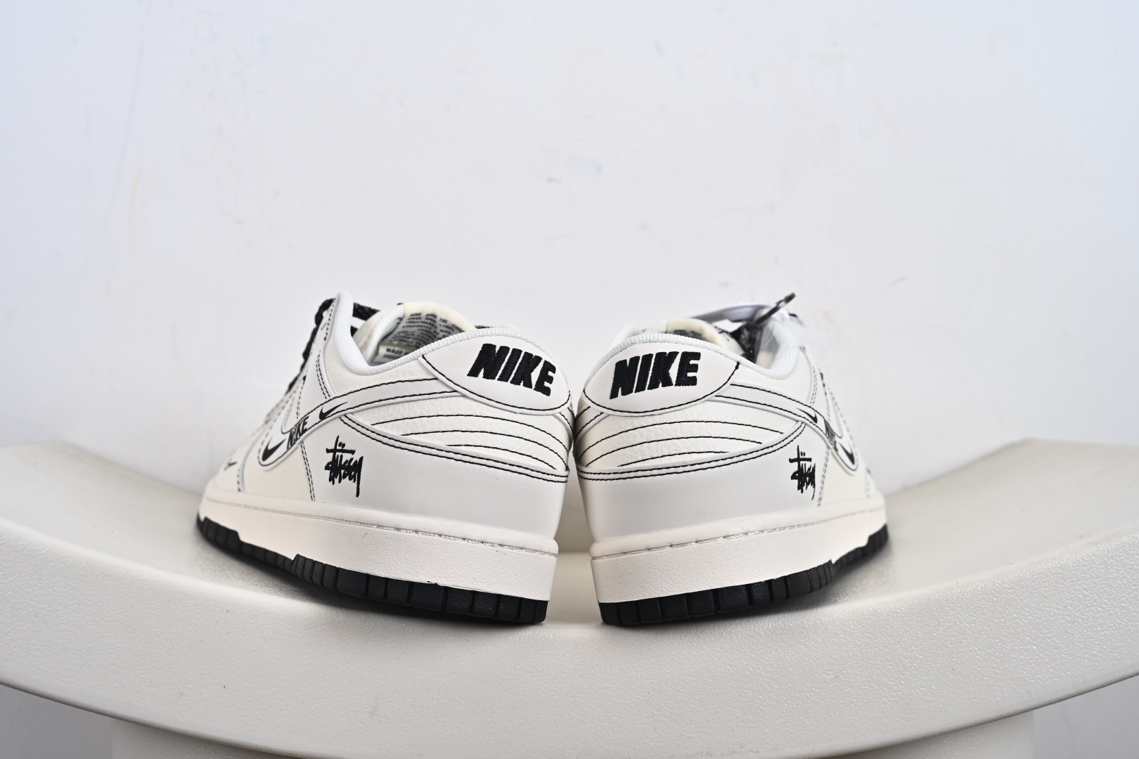 定制版 Dunk Low 斯图西联名 米黑小双勾 高端定制 低帮休闲板鞋 HH7518-096