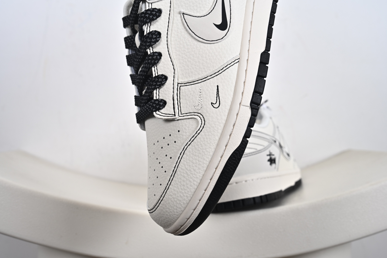 定制版 Dunk Low 斯图西联名 米黑小双勾 高端定制 低帮休闲板鞋 HH7518-096
