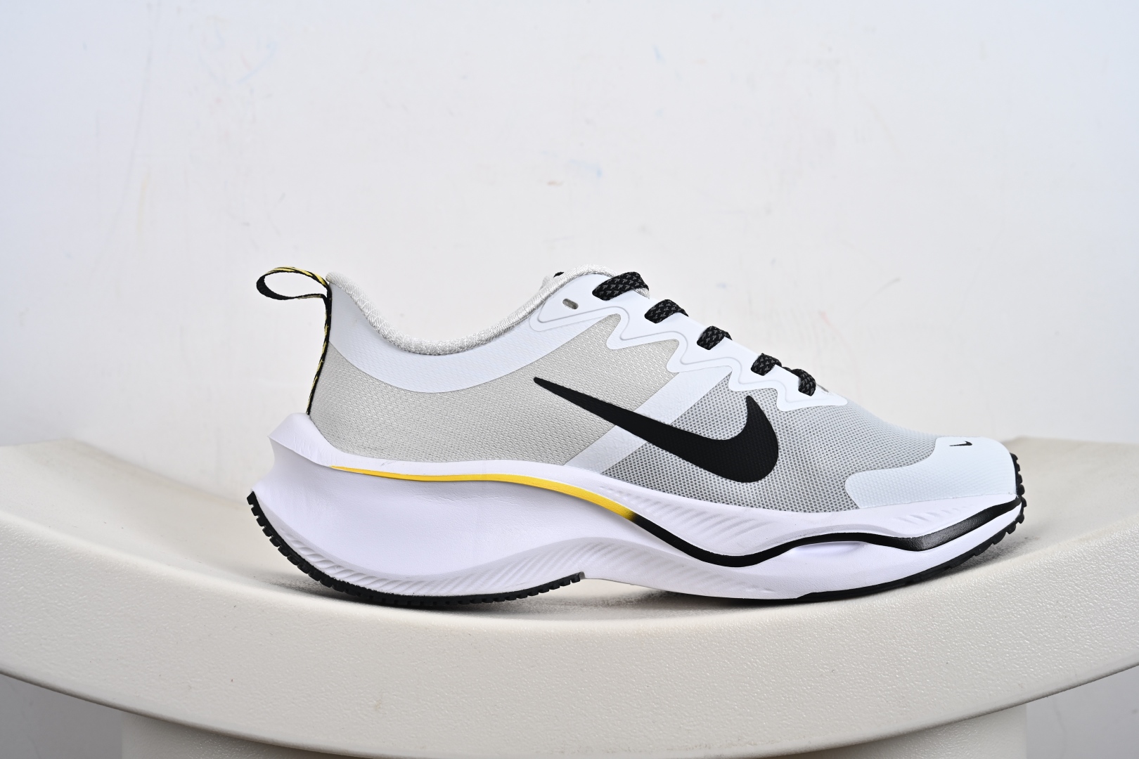 Nike ZOOM Plus LV联名 飞马跑步鞋 CK4318-159