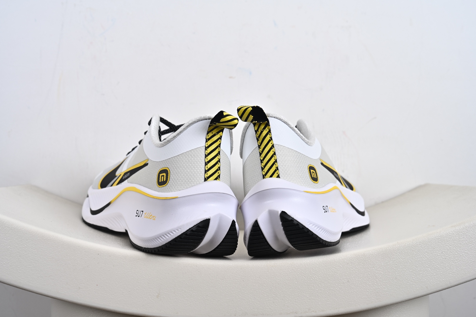 Nike ZOOM Plus LV联名 飞马跑步鞋 CK4318-159