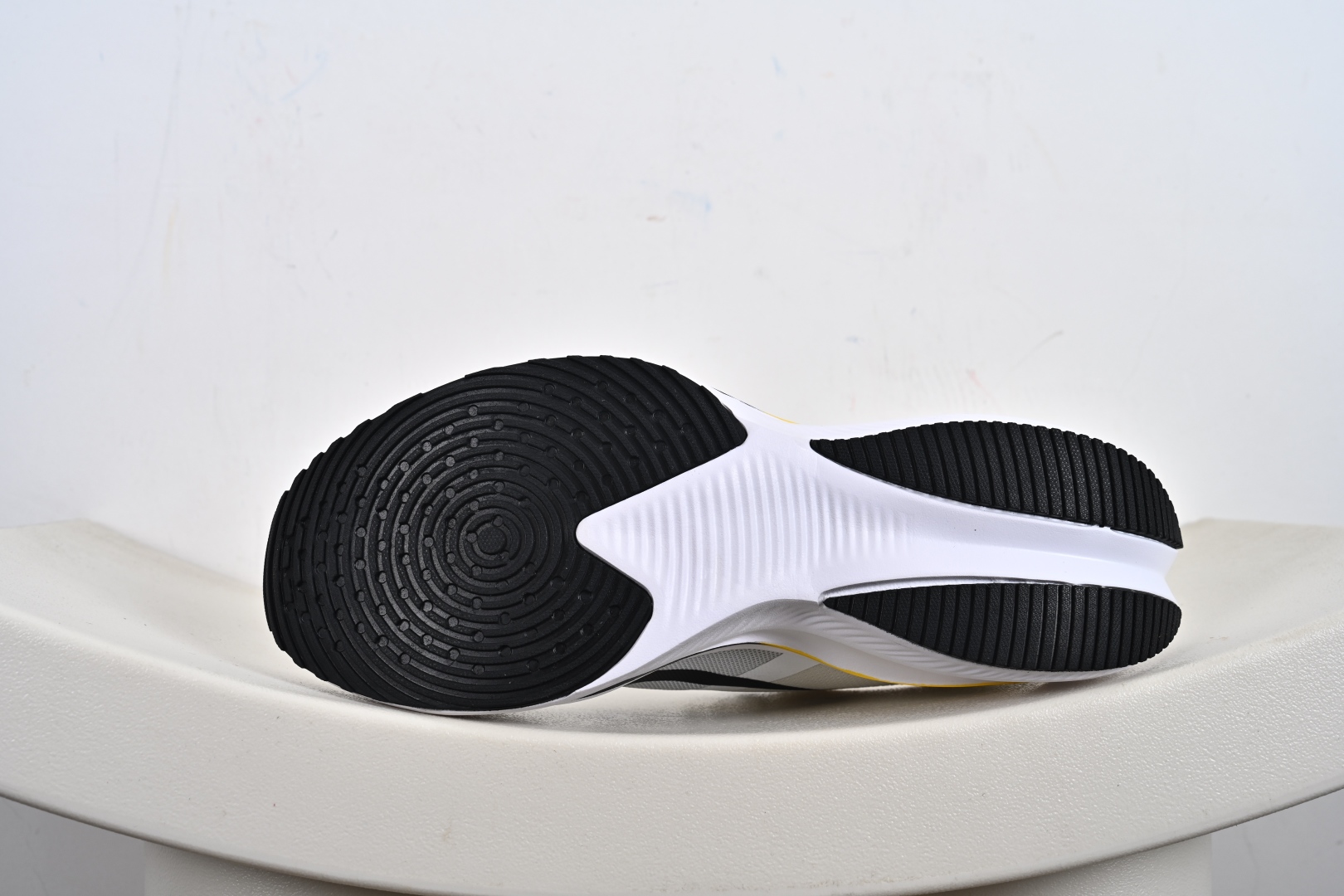 Nike ZOOM Plus LV联名 飞马跑步鞋 CK4318-159