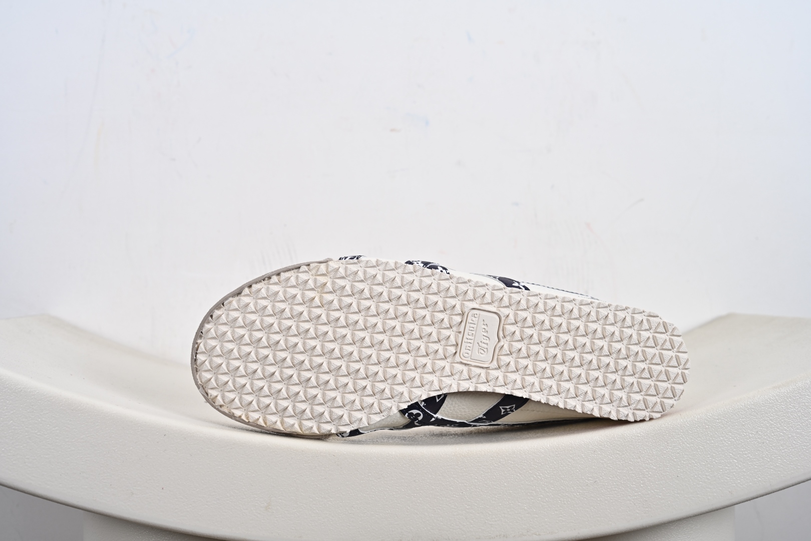 220 Onitsuka Tiger鬼塚虎 MEXICO 66 ‘DIY’定制球鞋系列 防滑耐磨透气轻便 低帮休闲鞋 DL408-136