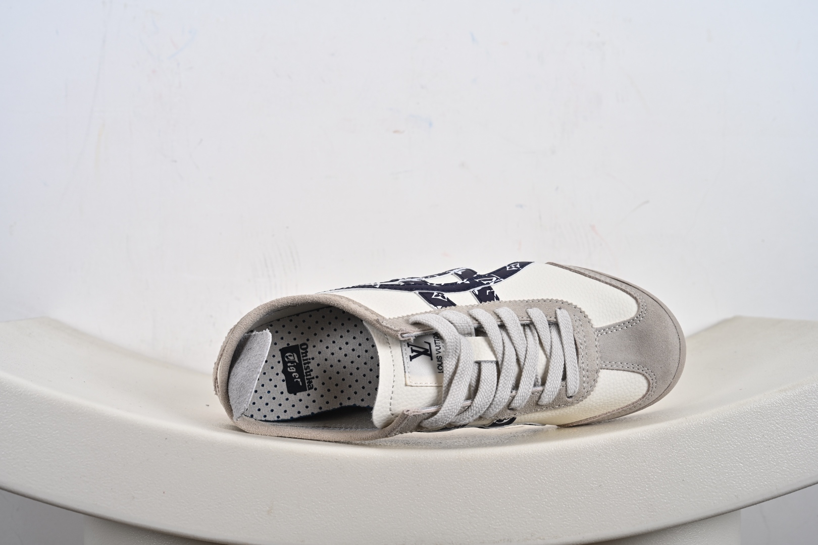 220 Onitsuka Tiger鬼塚虎 MEXICO 66 ‘DIY’定制球鞋系列 防滑耐磨透气轻便 低帮休闲鞋 DL408-136