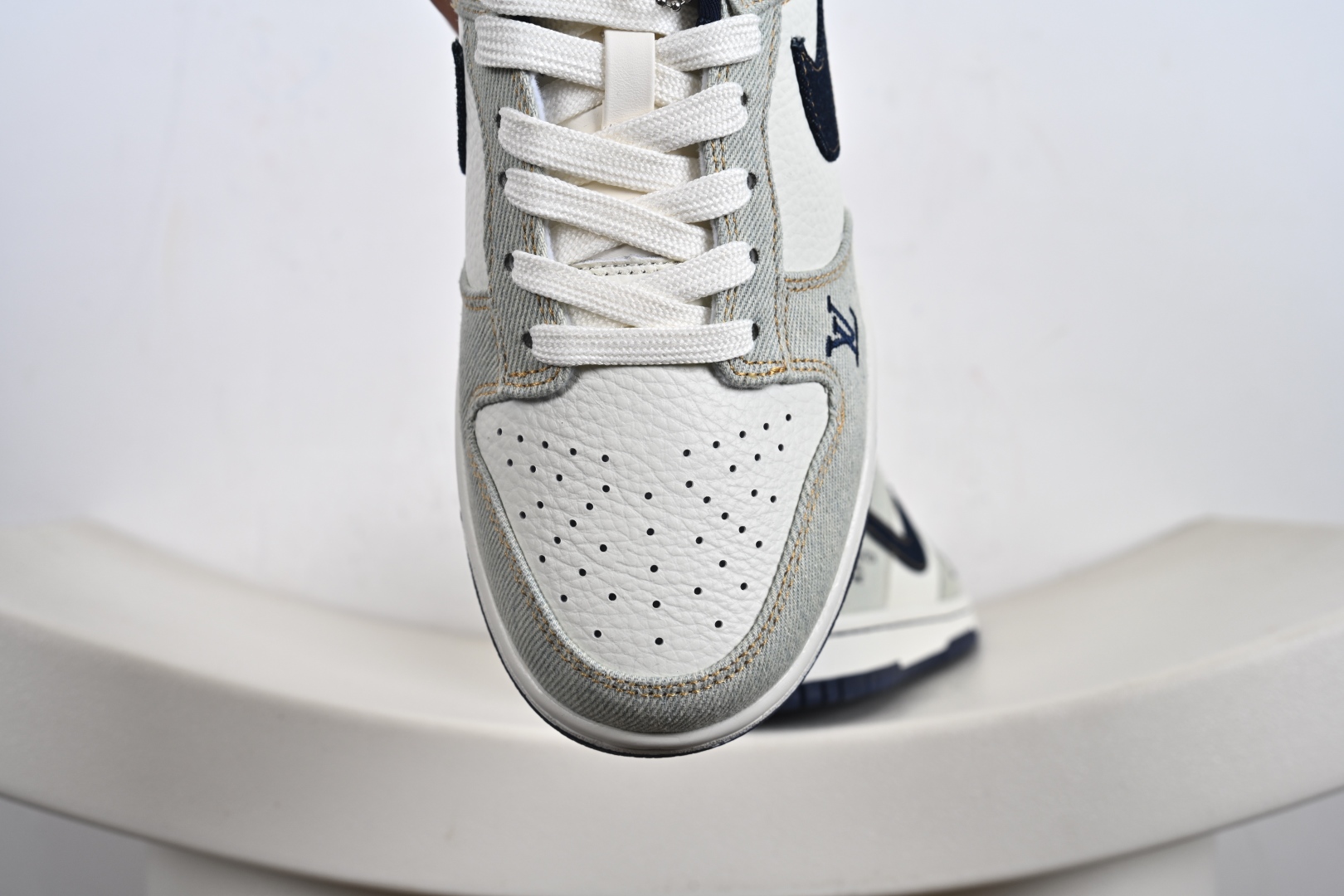 定制版 Nike SB Dunk Low LV联名 青蓝牛仔 高端定制 低帮休闲板鞋 SC0601-450