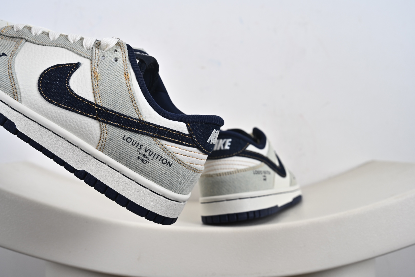定制版 Nike SB Dunk Low LV联名 青蓝牛仔 高端定制 低帮休闲板鞋 SC0601-450