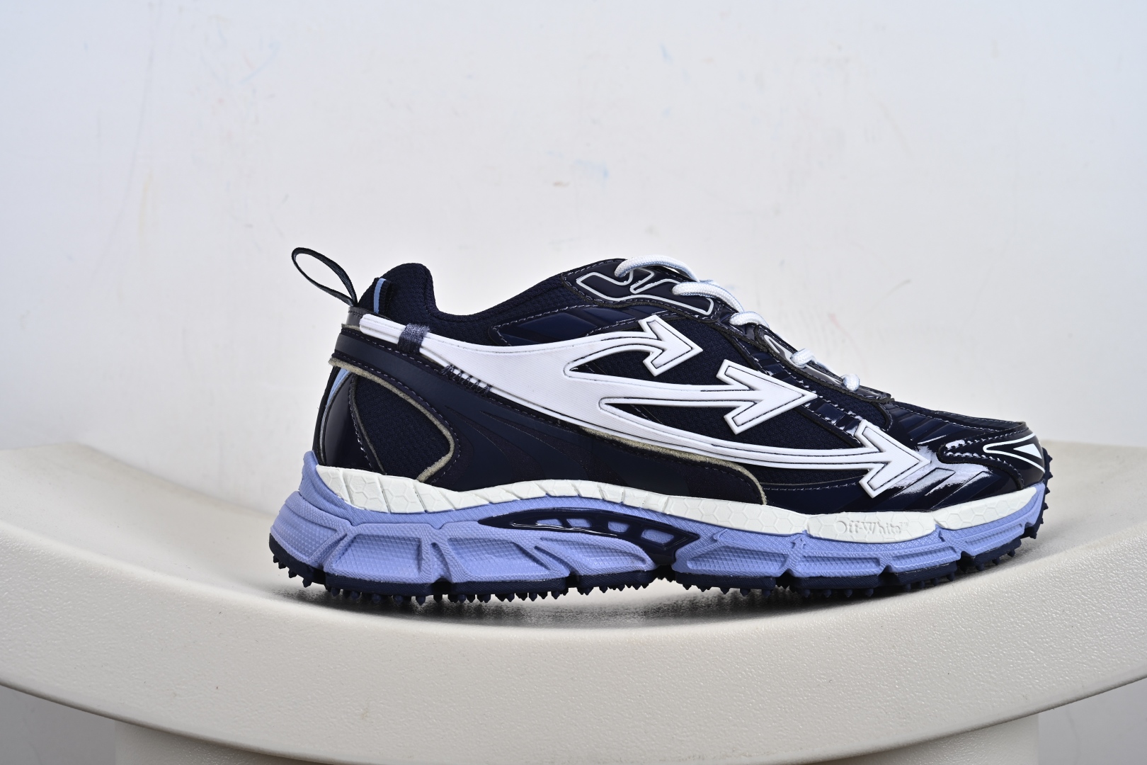 Off-White Be Right Back Sneaker BRB系列低帮三箭头增高老爹风登山厚底增高休闲运动鞋“奶白黑三箭头”OMIA295C99FAB0000032