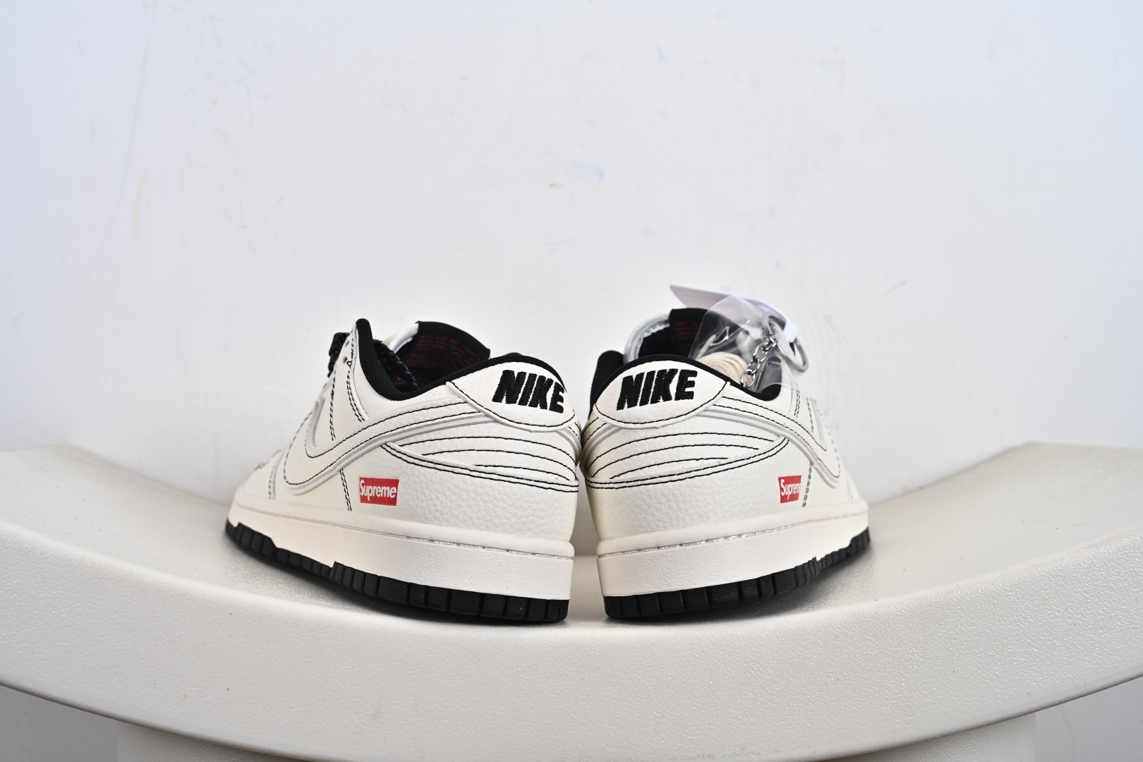 Nike SB Dunk Low Supreme联名 HH7518-098