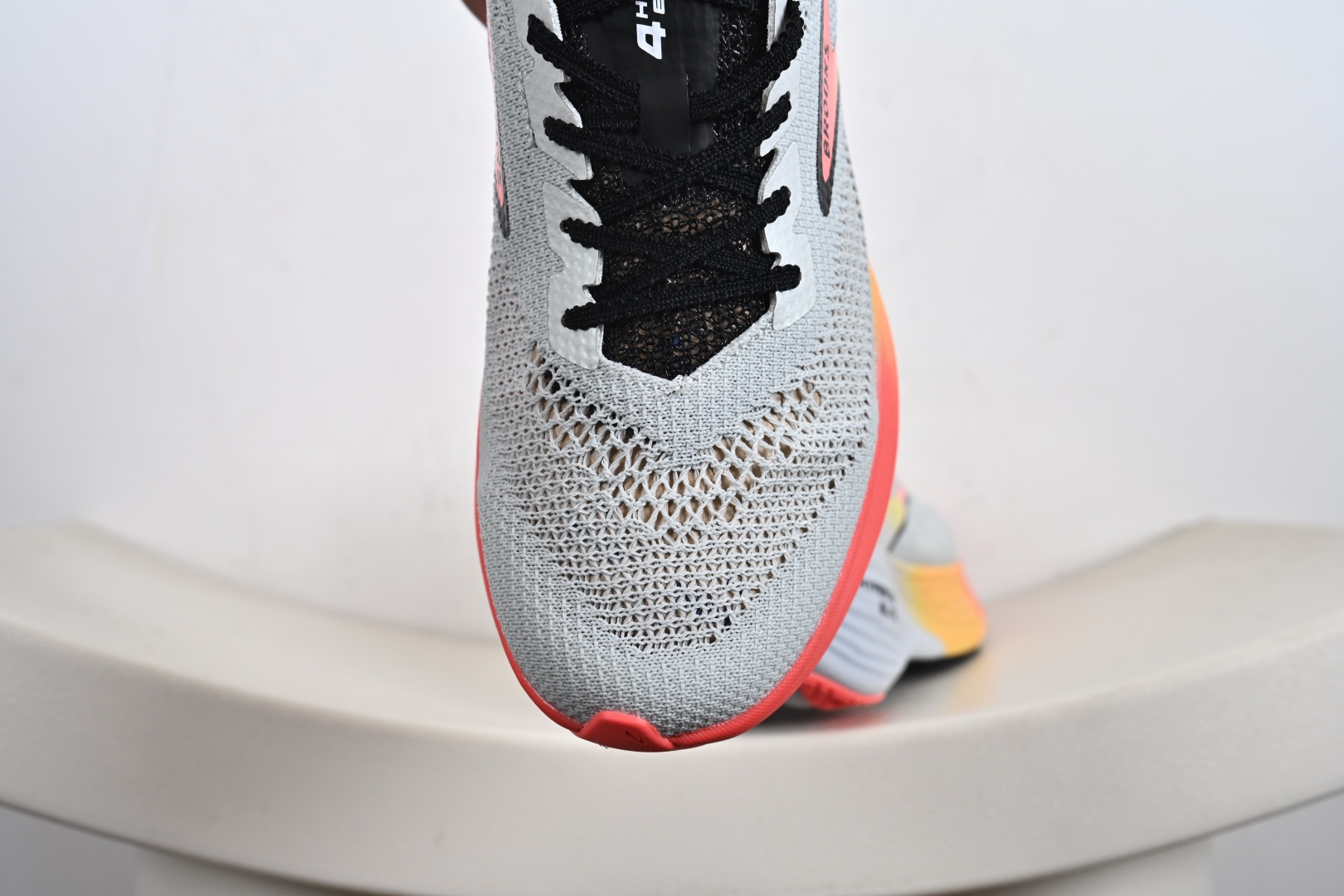 Brooks Hyperion Elite 4 PB 布鲁克斯龙卷风4 休闲透气缓震运动鞋 1000461D-488