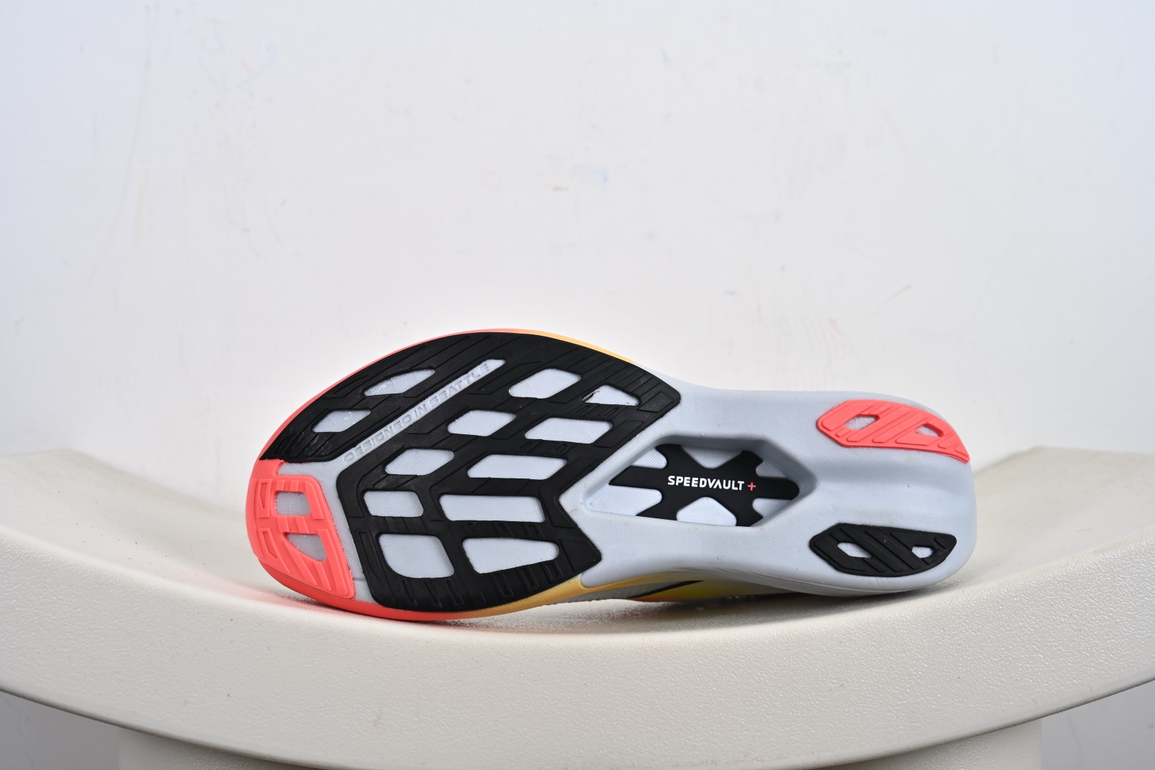 Brooks Hyperion Elite 4 PB 布鲁克斯龙卷风4 休闲透气缓震运动鞋 1000461D-488