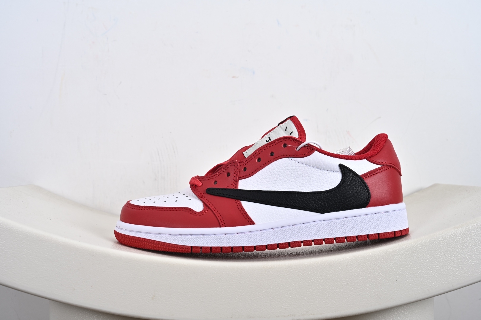 纯原F版 Travis Scott x Air Jordan AJ1 Low OG SP TS联名倒钩低帮 白红倒钩定制款 DM7866-101