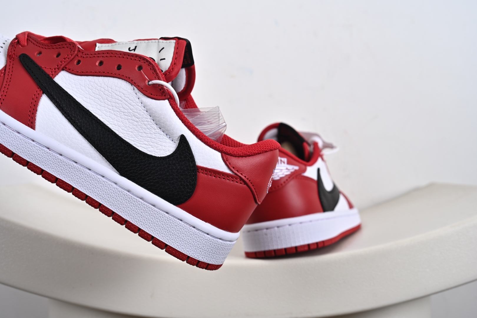 纯原F版 Travis Scott x Air Jordan AJ1 Low OG SP TS联名倒钩低帮 白红倒钩定制款 DM7866-101