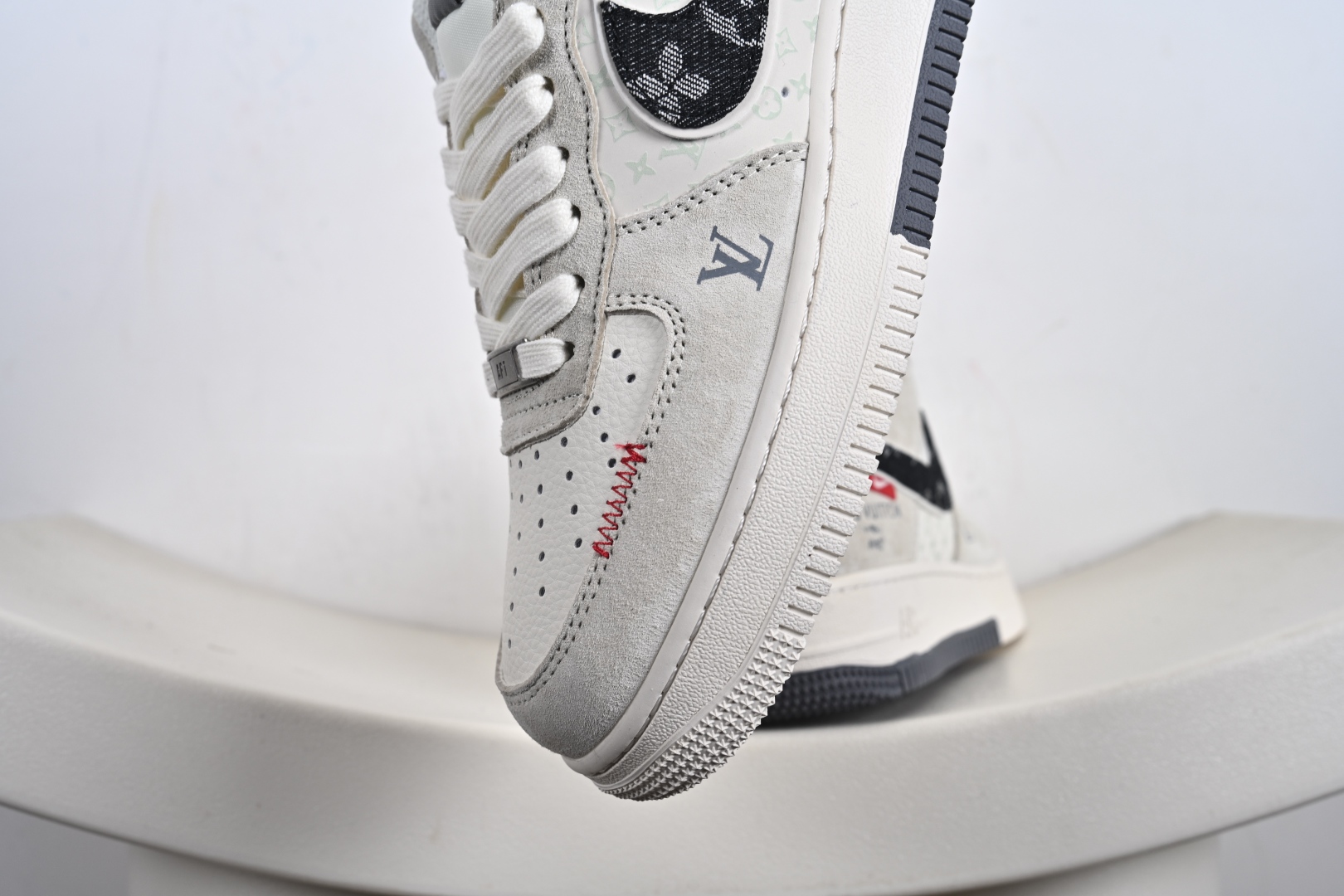 NIke Air Force 1 '07 Low 空军一号低帮 运动鞋 休闲鞋 MZ9588-806