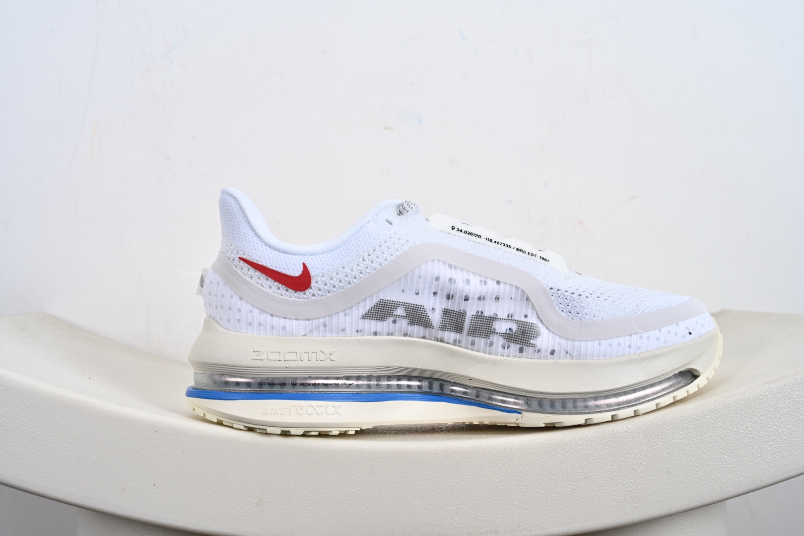 NIKE PEGASUS PREMIUM耐克飞马公路跑步鞋 HQ2592-003