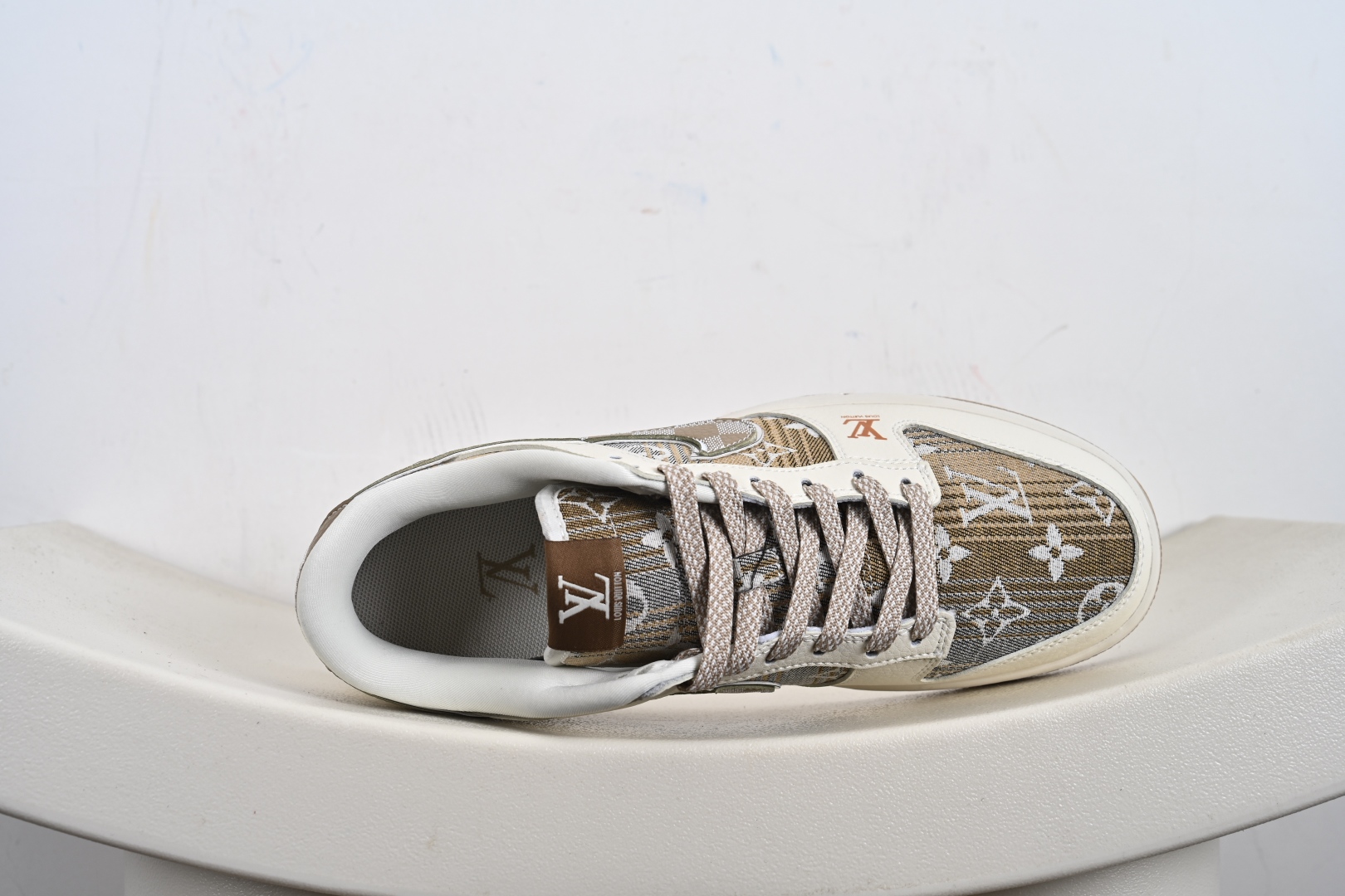 NIKE Dunk Low RETROSE 联名款纯 DS6608-006