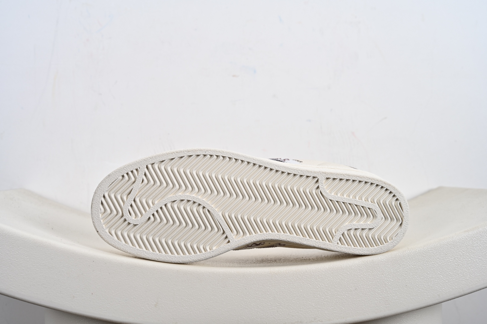 Adidas Originals Superstar 联名款 经典壳贝头 DS0028