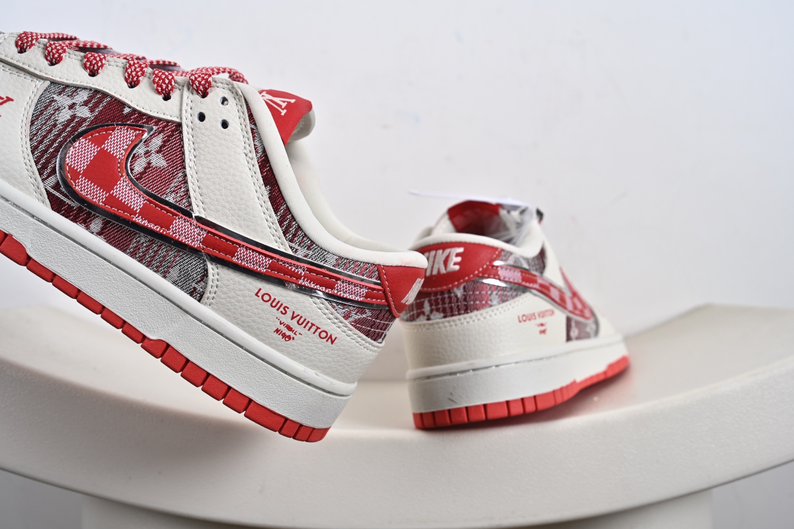Nike SB Dunk Low LV联名 DS6608-003