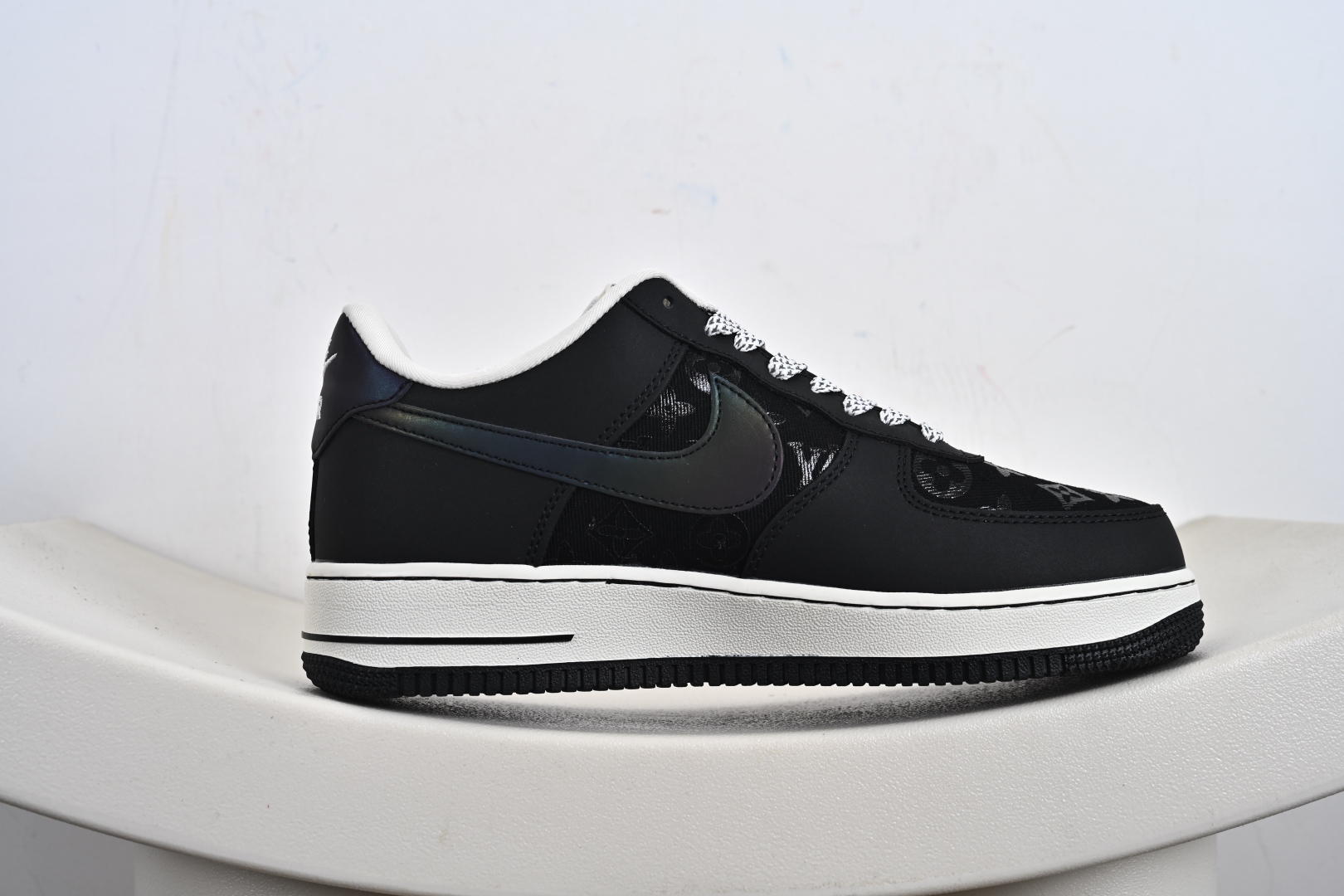 NIke Air Force 1 '07 Low 空军一号低帮 运动鞋 休闲鞋 SC0601-573